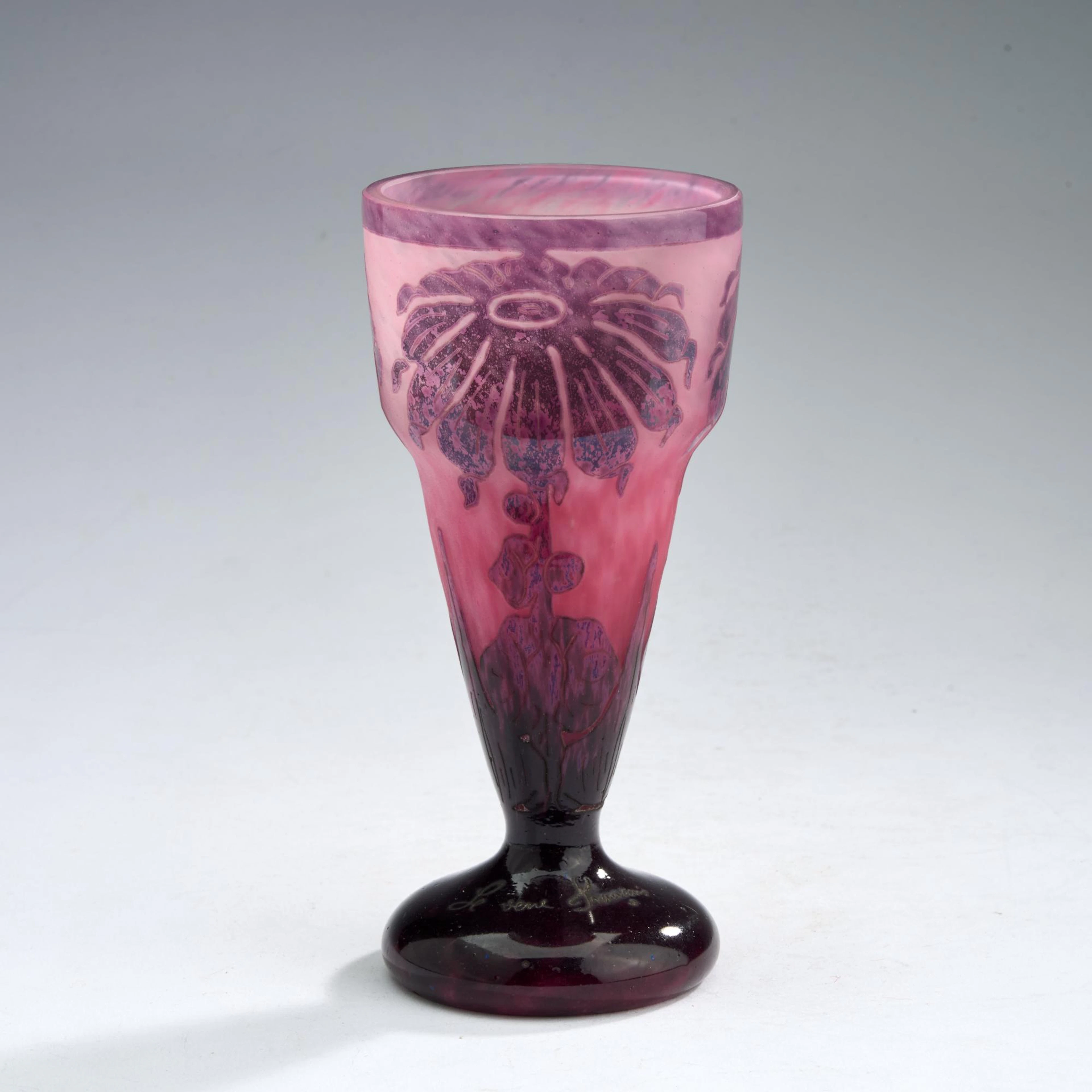 Verreries Schneider, Epinay-sur-Seine Pokal 'Dahlias', 1923-26