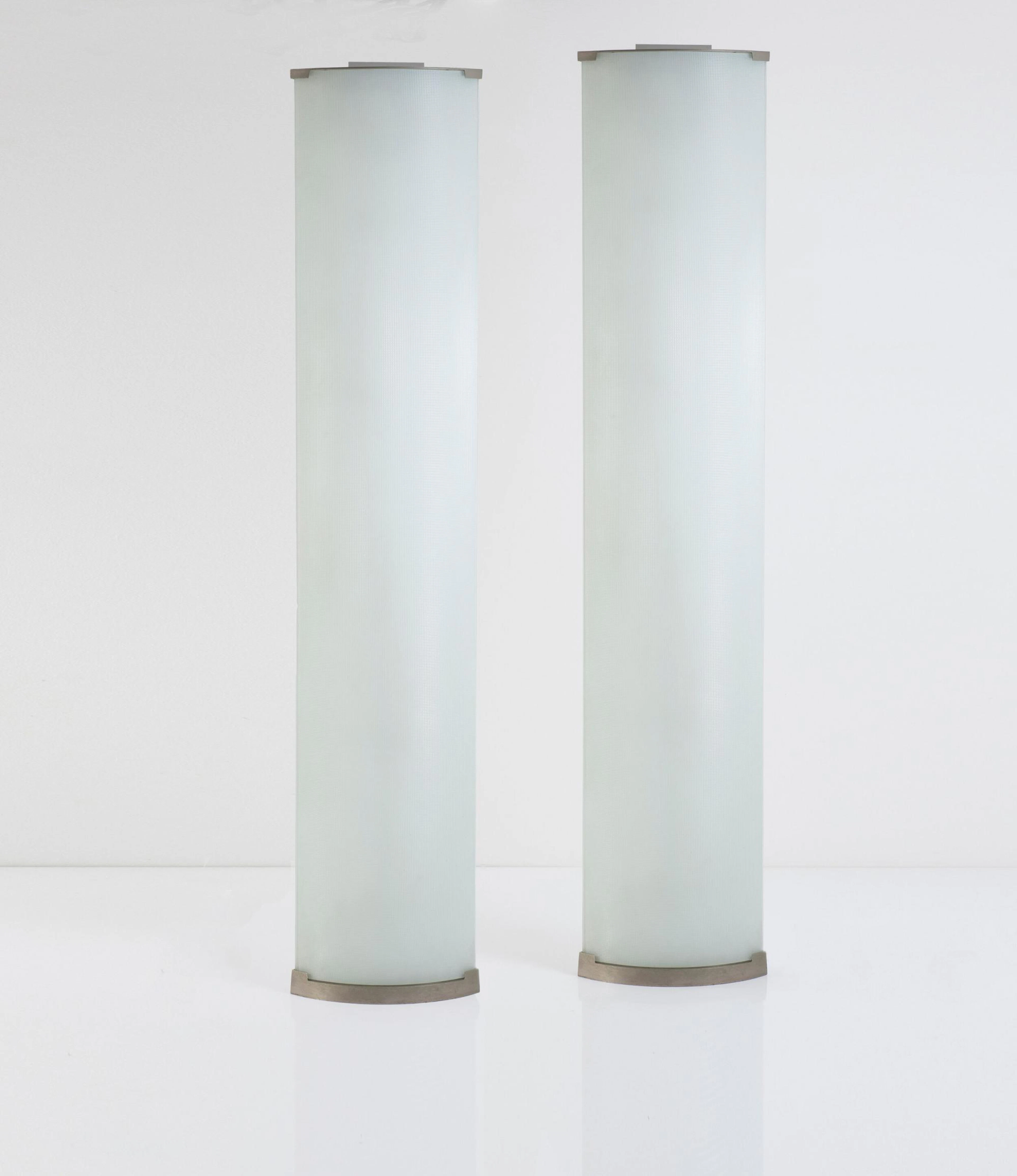Gio Ponti Zwei Stehleuchten 'Pirellone', 1967 (Entwurf)