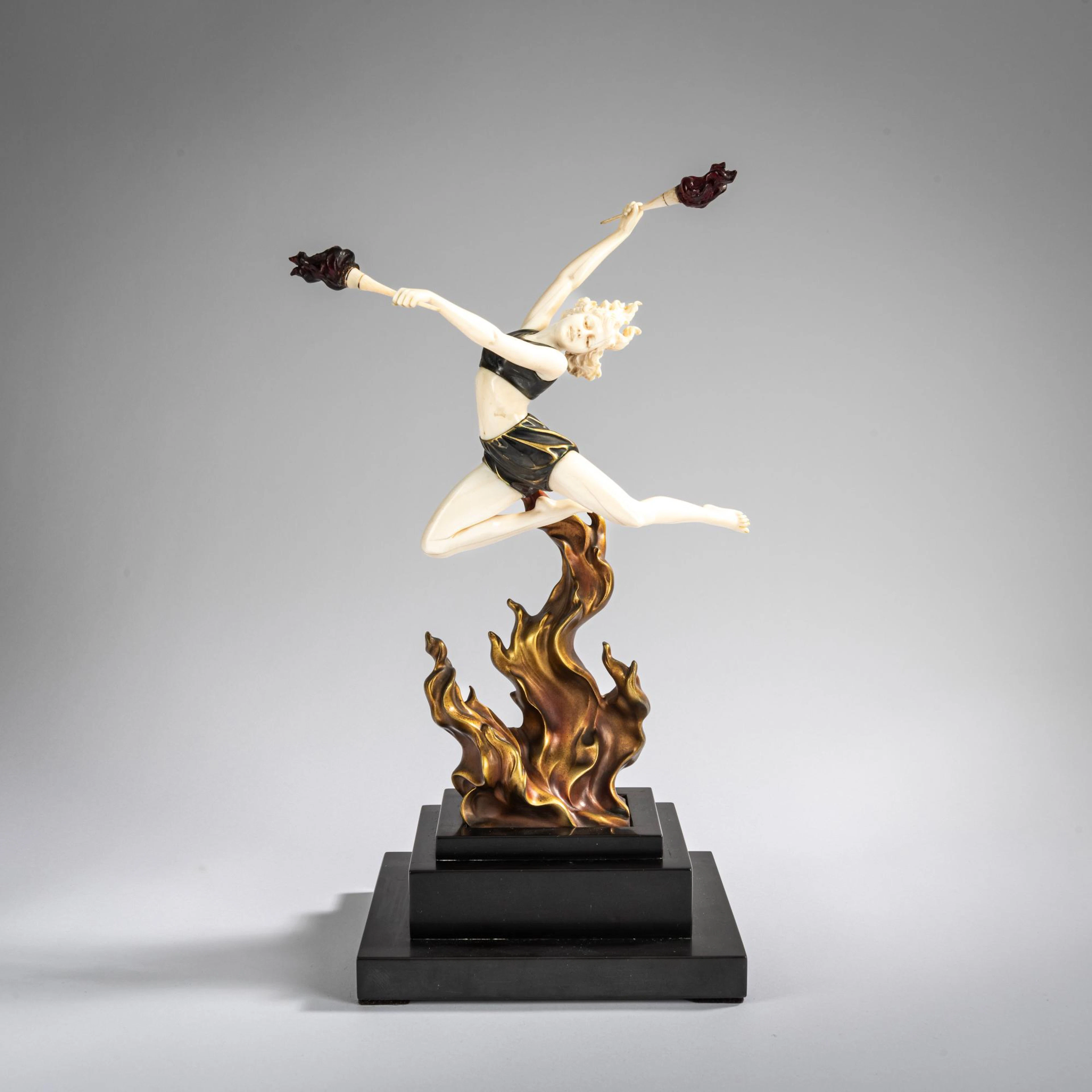 Ferdinand Preiss Chryselephantinfigur 'Flammentänzerin', um 1928