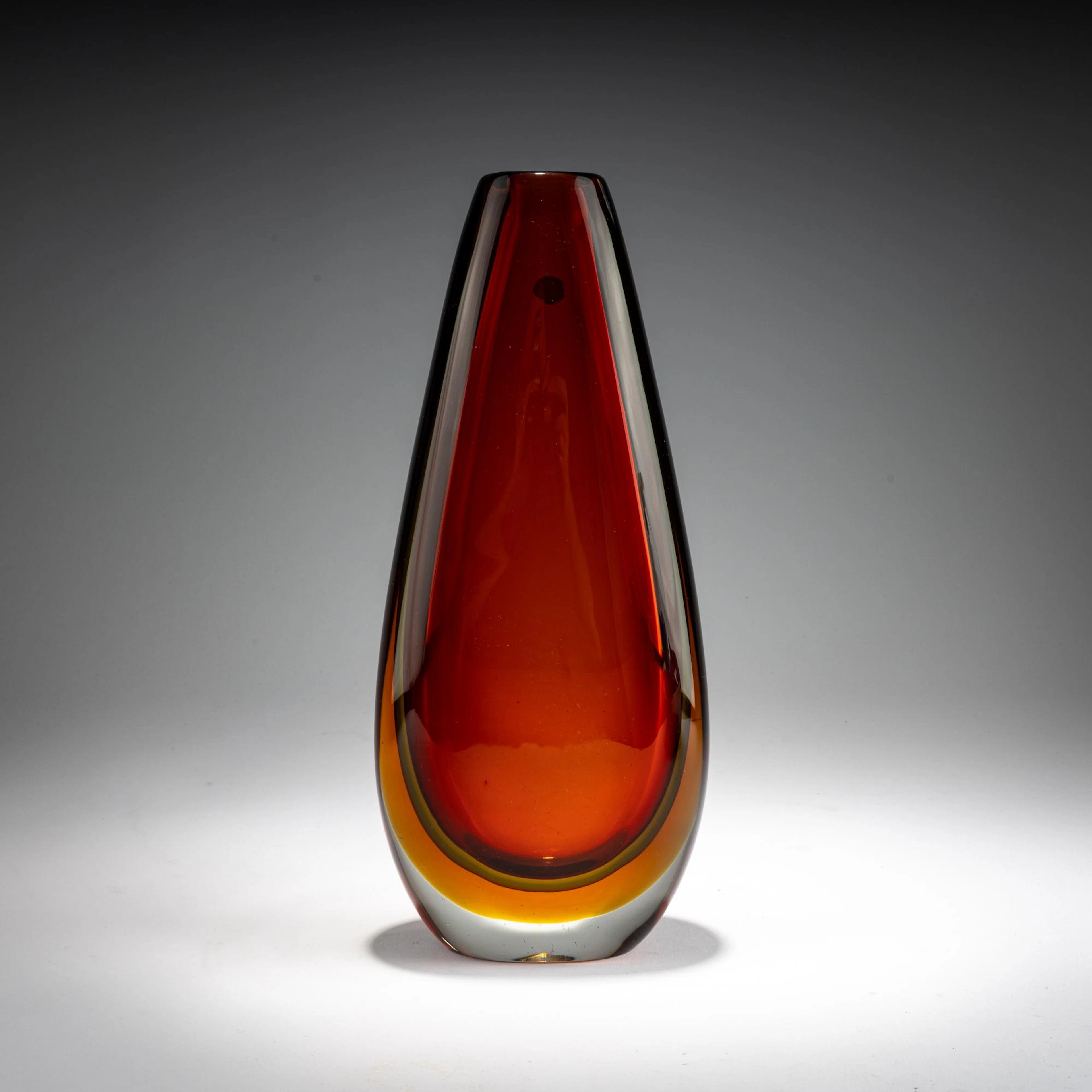 Flavio Poli Vase 'Sommerso rosso cinese giallo', um 1955
