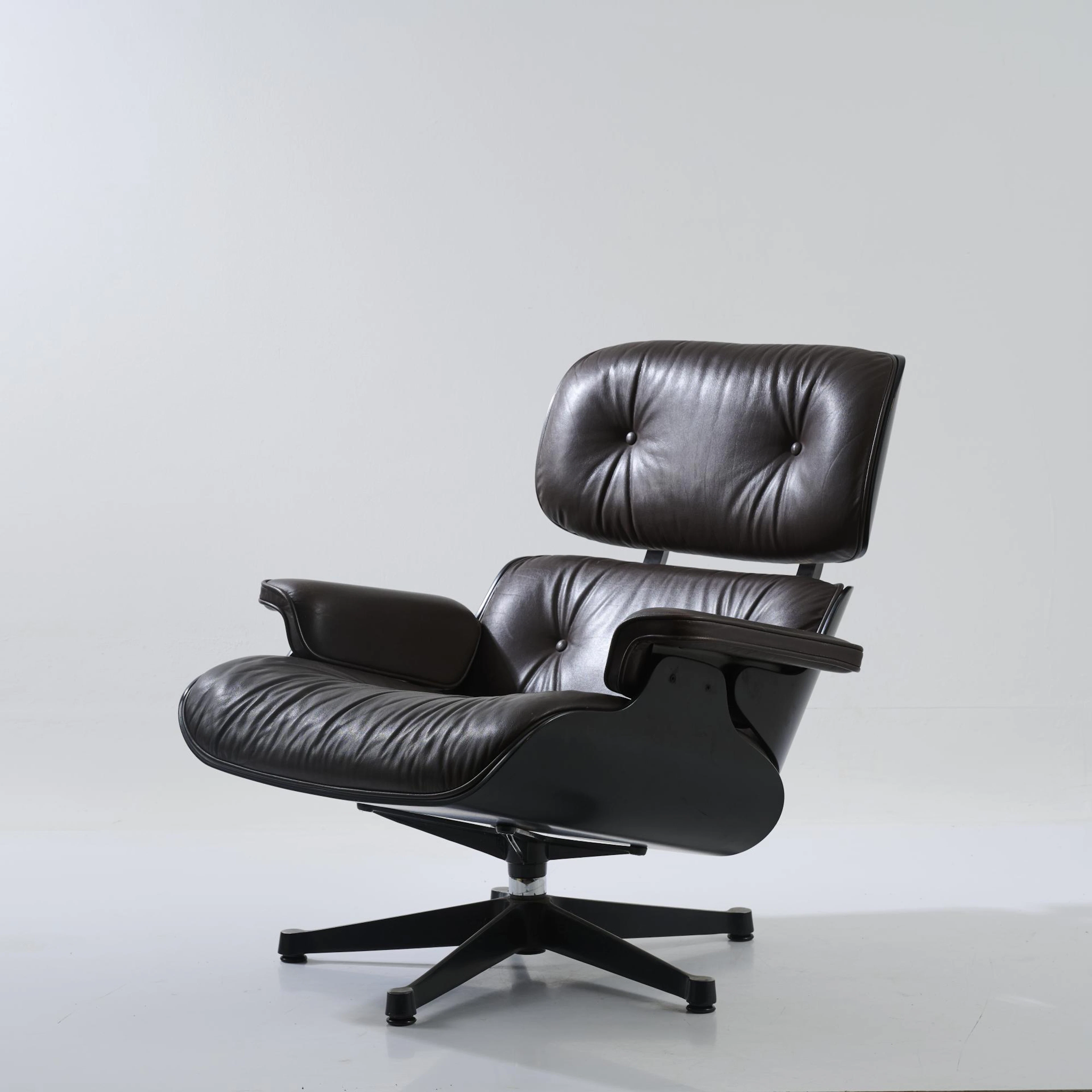Charles Eames; Ray Eames Lounge Chair '670', 1956 (Entwurf)