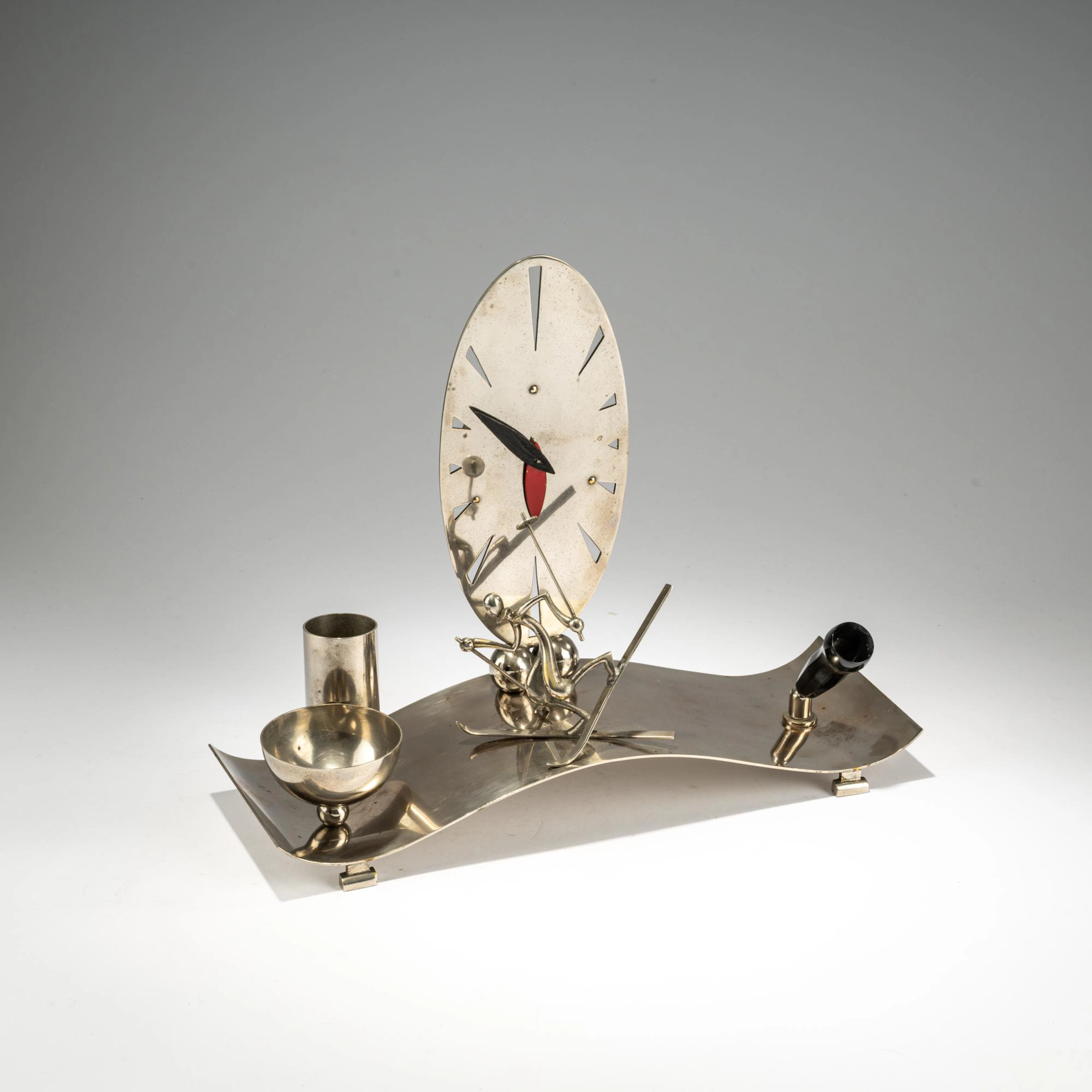Werkstätte Hagenauer, Wien Schreibtischgarnitur mit Uhr und Figur