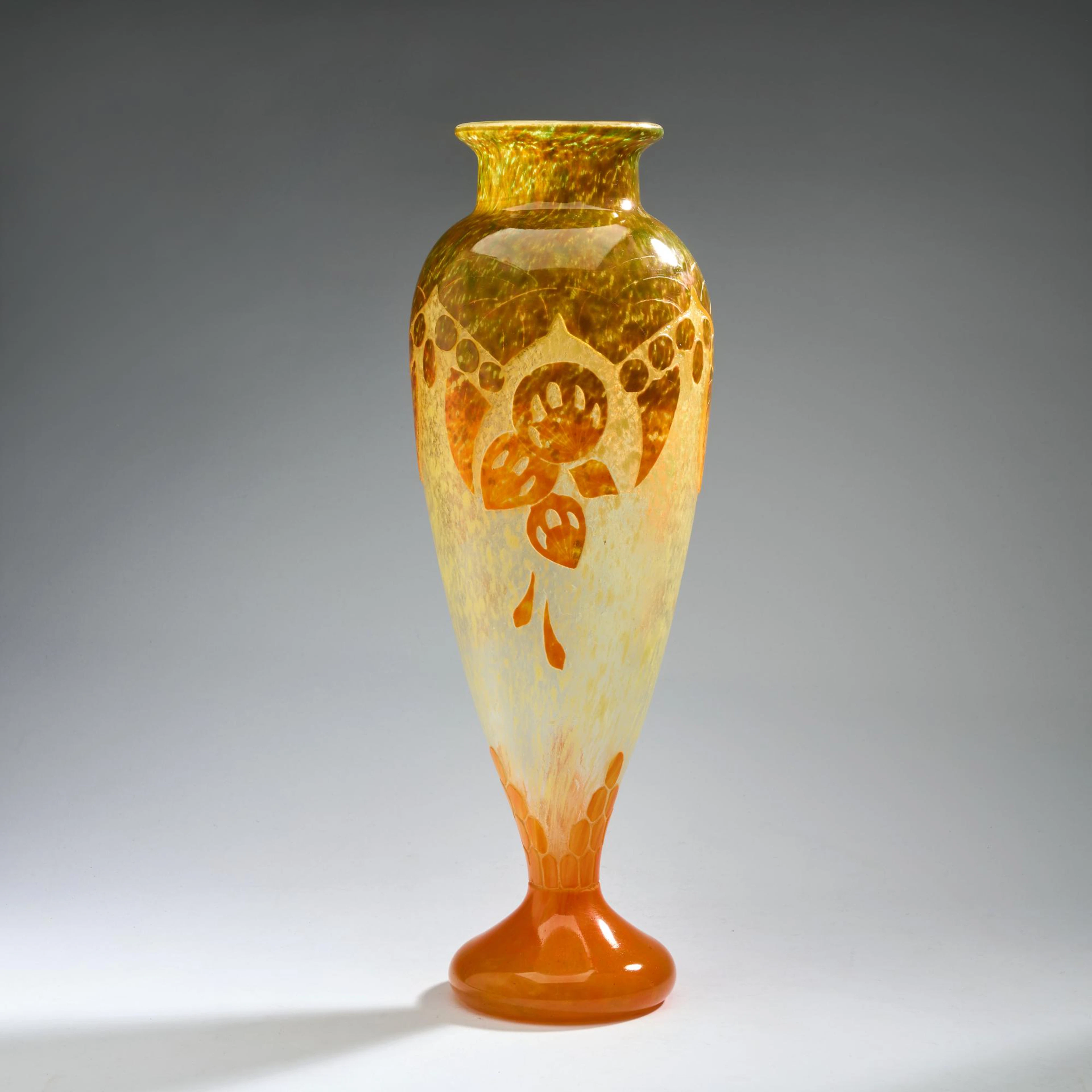 Verreries Schneider, Epinay-sur-Seine Vase 'Coqueret', 1919-21