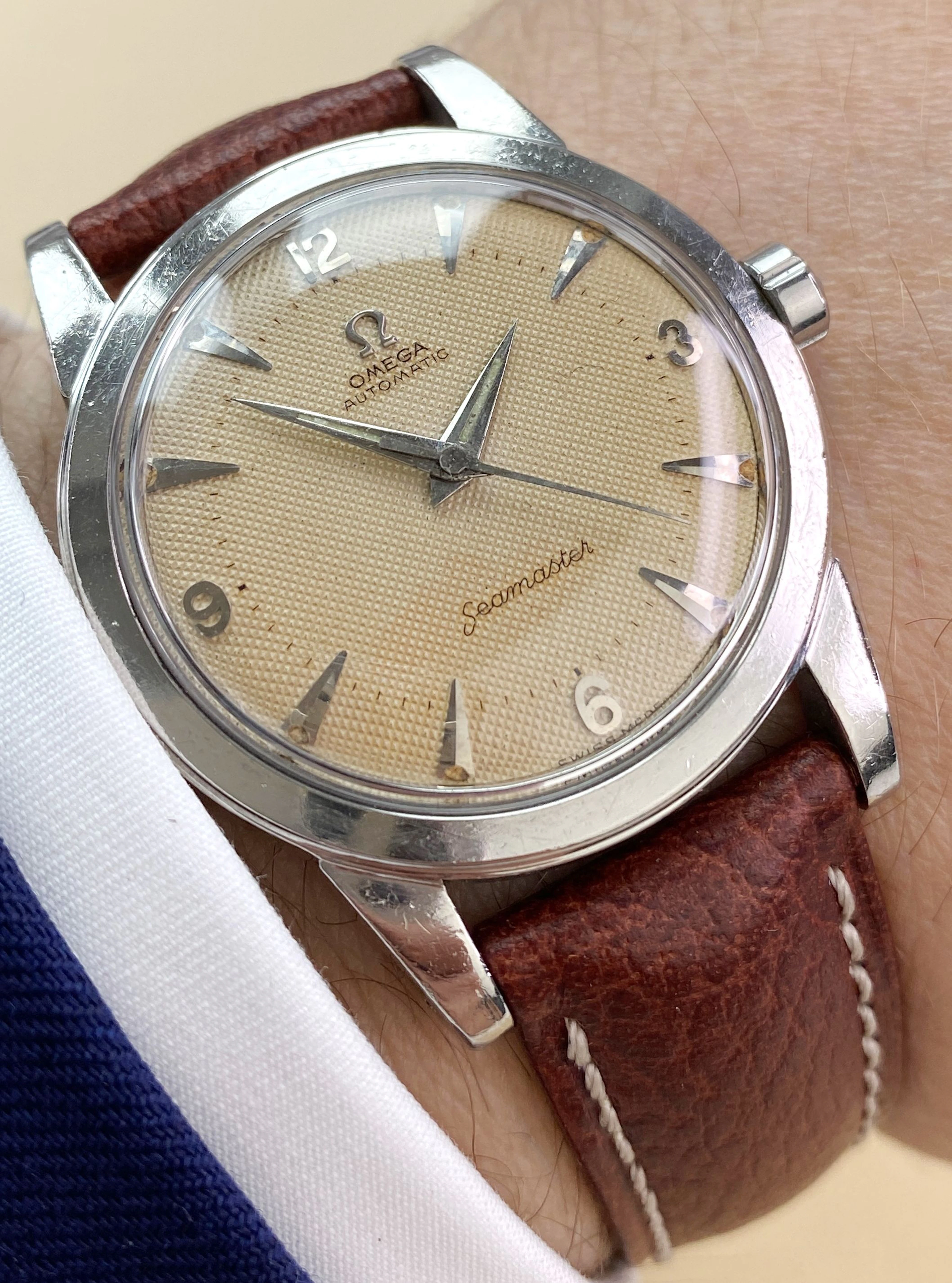Serviced Omega Seamaster Vintage Automatic Automatik Waffle Dial Honeycomb 2577