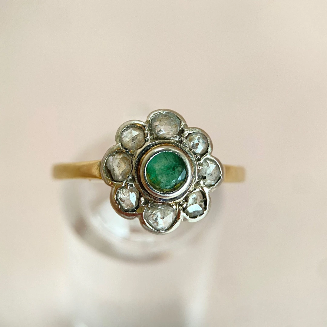 Emerald in vintage shine ring: “Spring Flower”