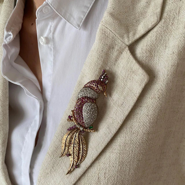 Huge solid gold brooch with “iced out” diamond and ruby setting: “Birds