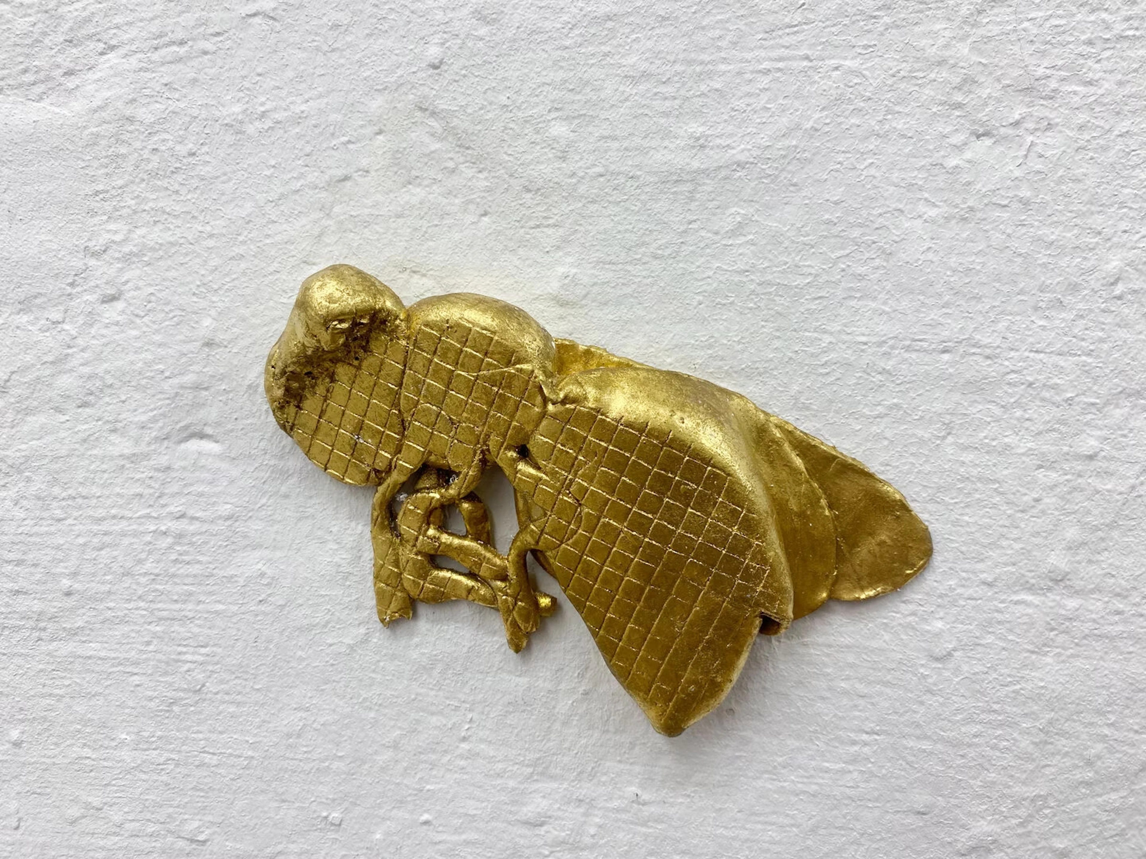 Veronika Veit "crushed sculpture of a wasp" - Zweigstelle Berlin
