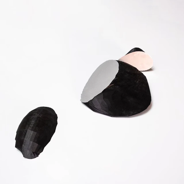 Florian Lechner „2103200202 (Clipping)“ - Zweigstelle Berlin