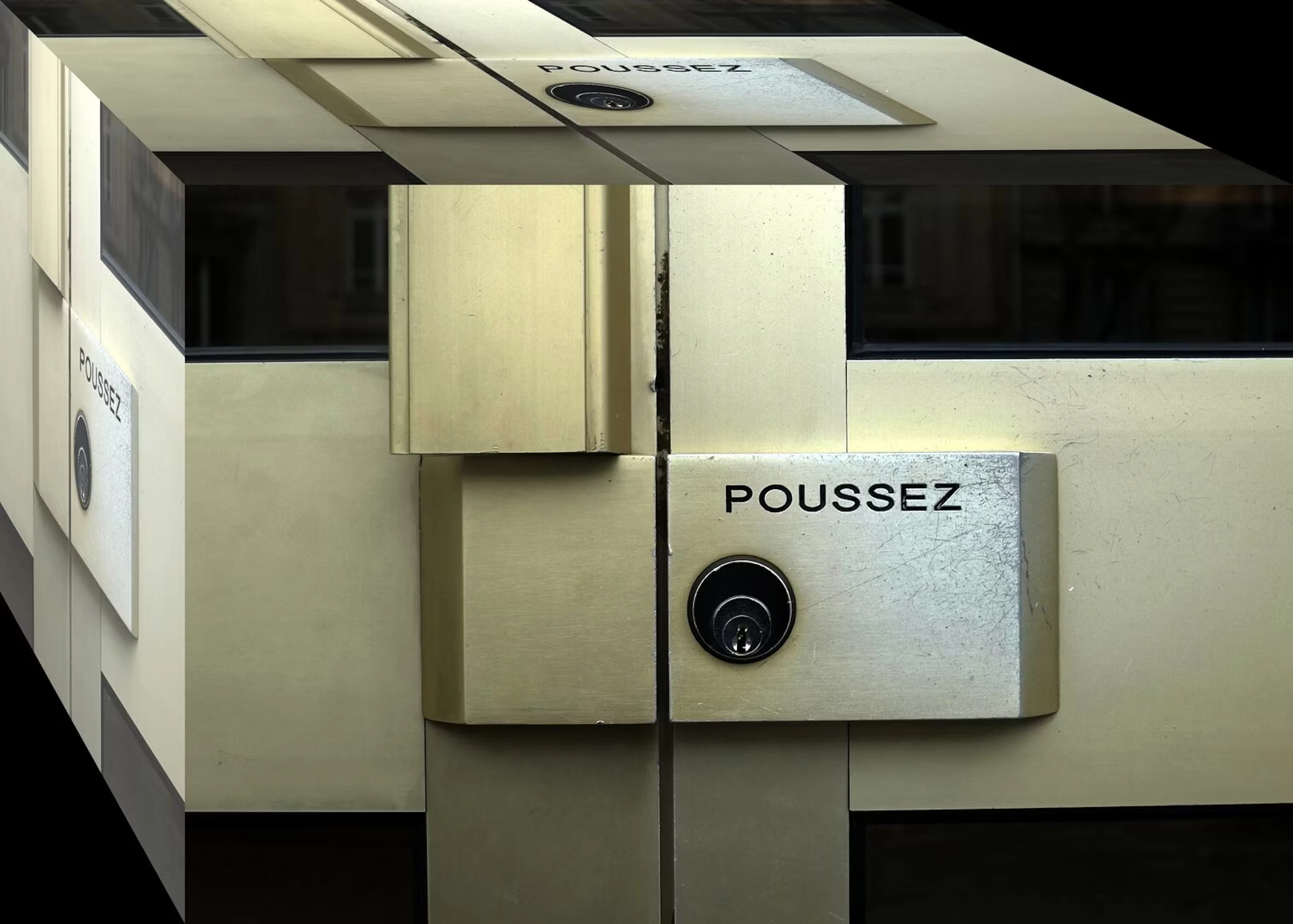 Marc Peschke "The Cubes - Poussez" - Zweigstelle Berlin