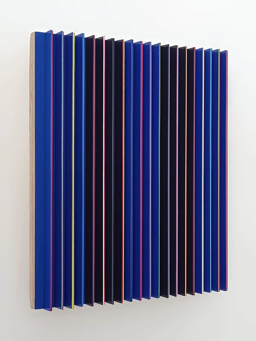 Jürgen Paas "JUKEBOX (Light)"_Enzianblau - Zweigstelle Berlin