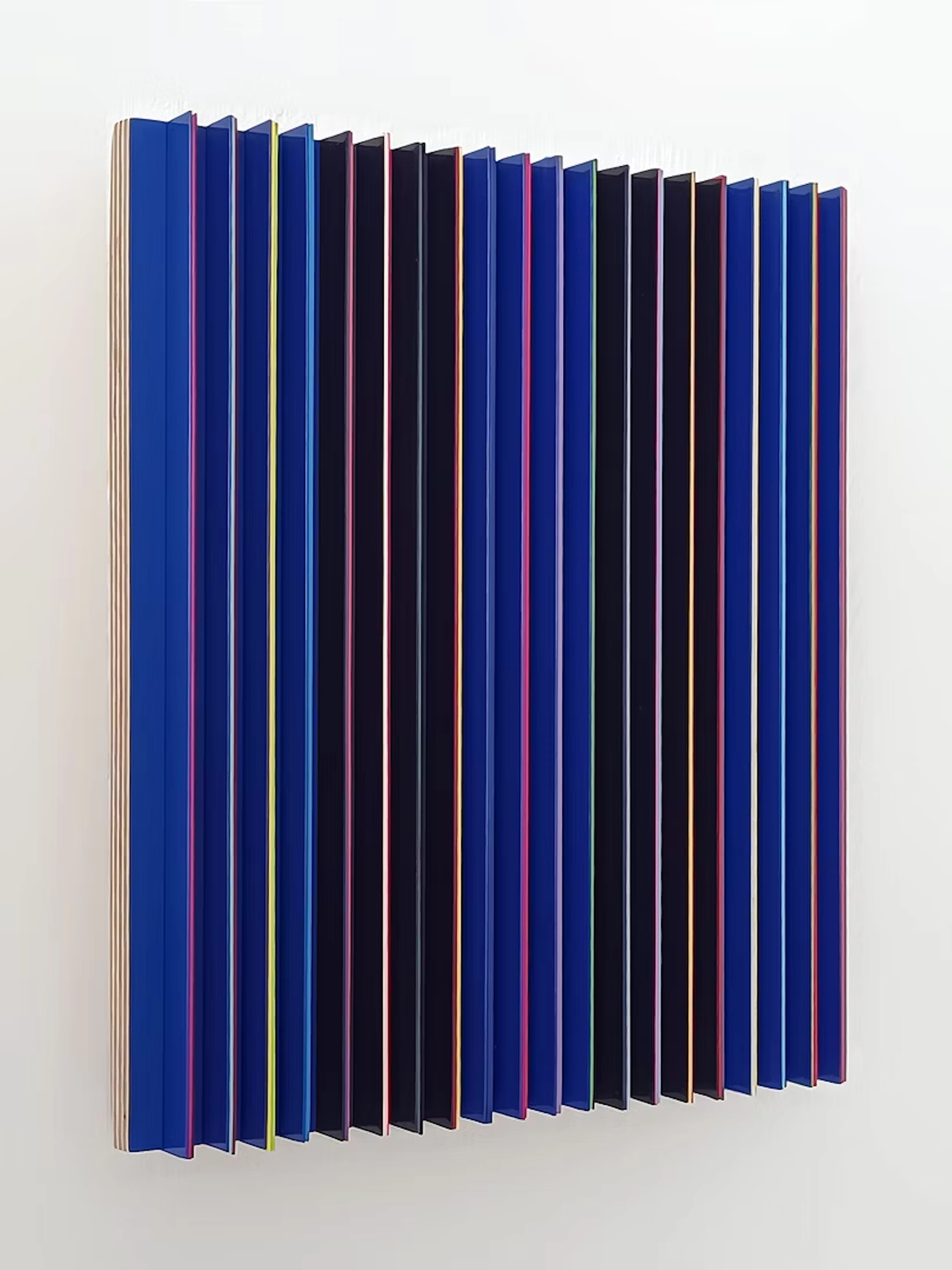 Jürgen Paas "JUKEBOX (Light)"_Enzianblau - Zweigstelle Berlin