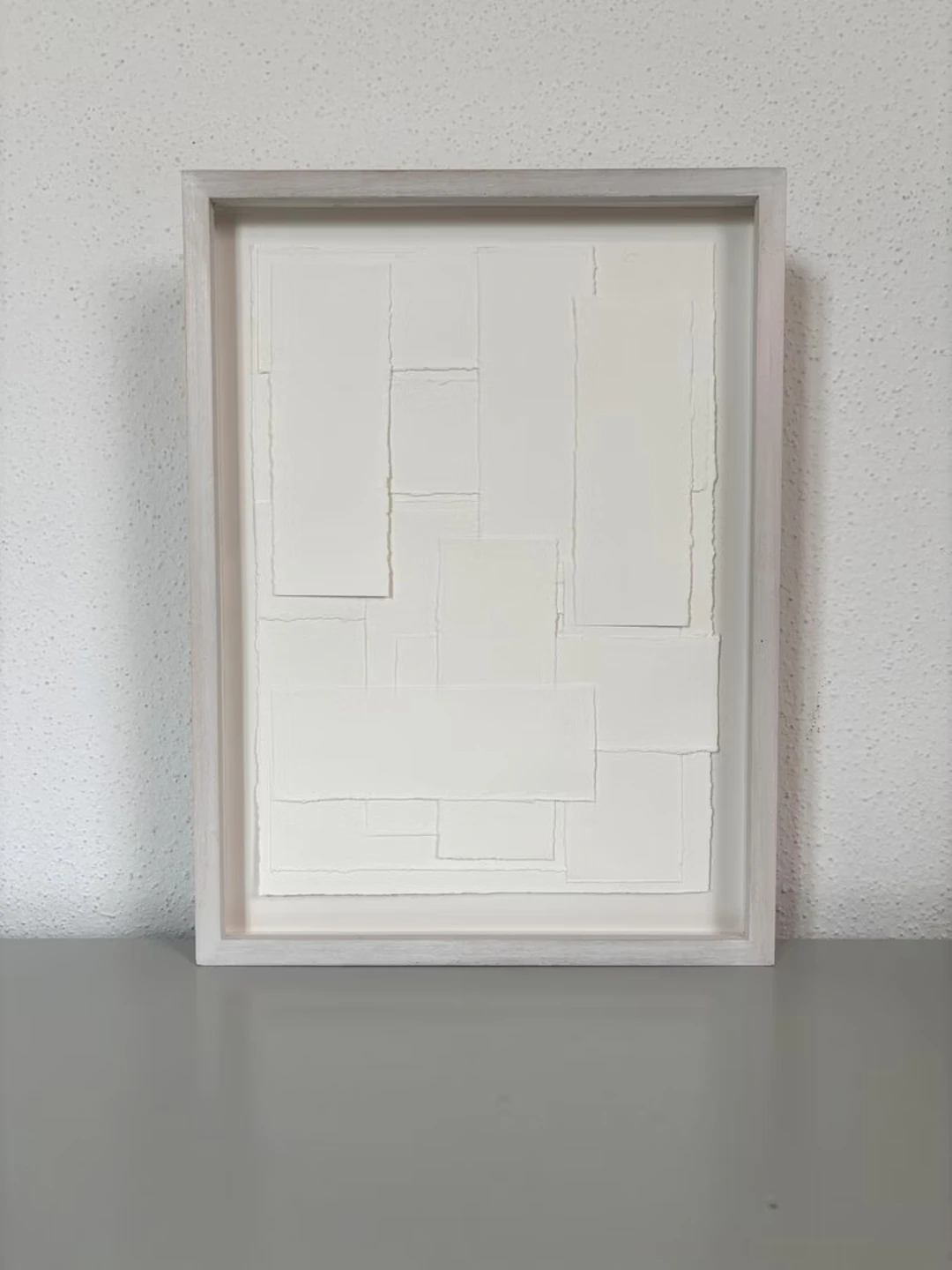 Dyckerhoff, Isabelle "Whites (Relief 01)" - Zweigstelle Berlin