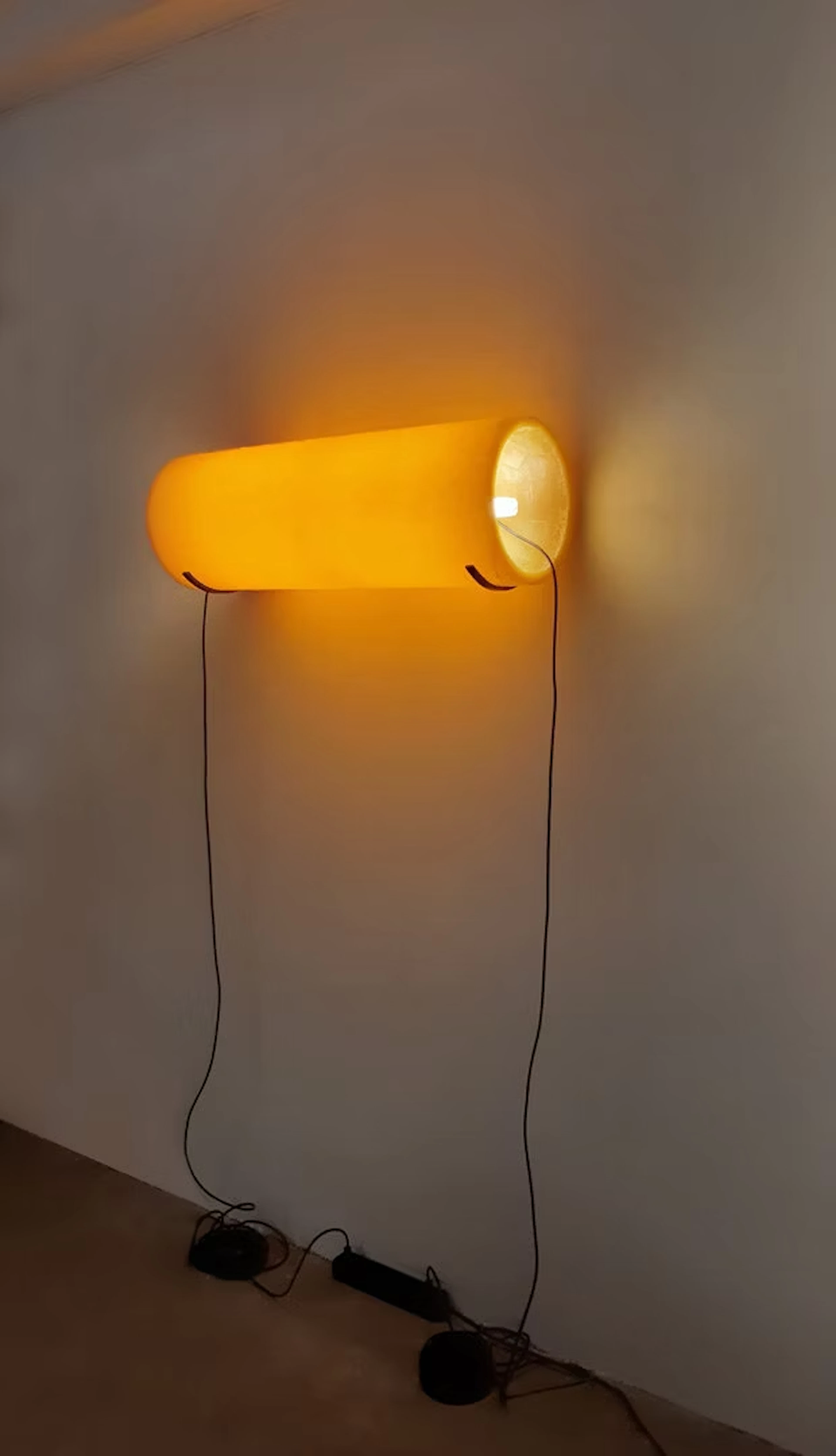 Inge Gutbrod "Honigzart 1" - Zweigstelle Berlin