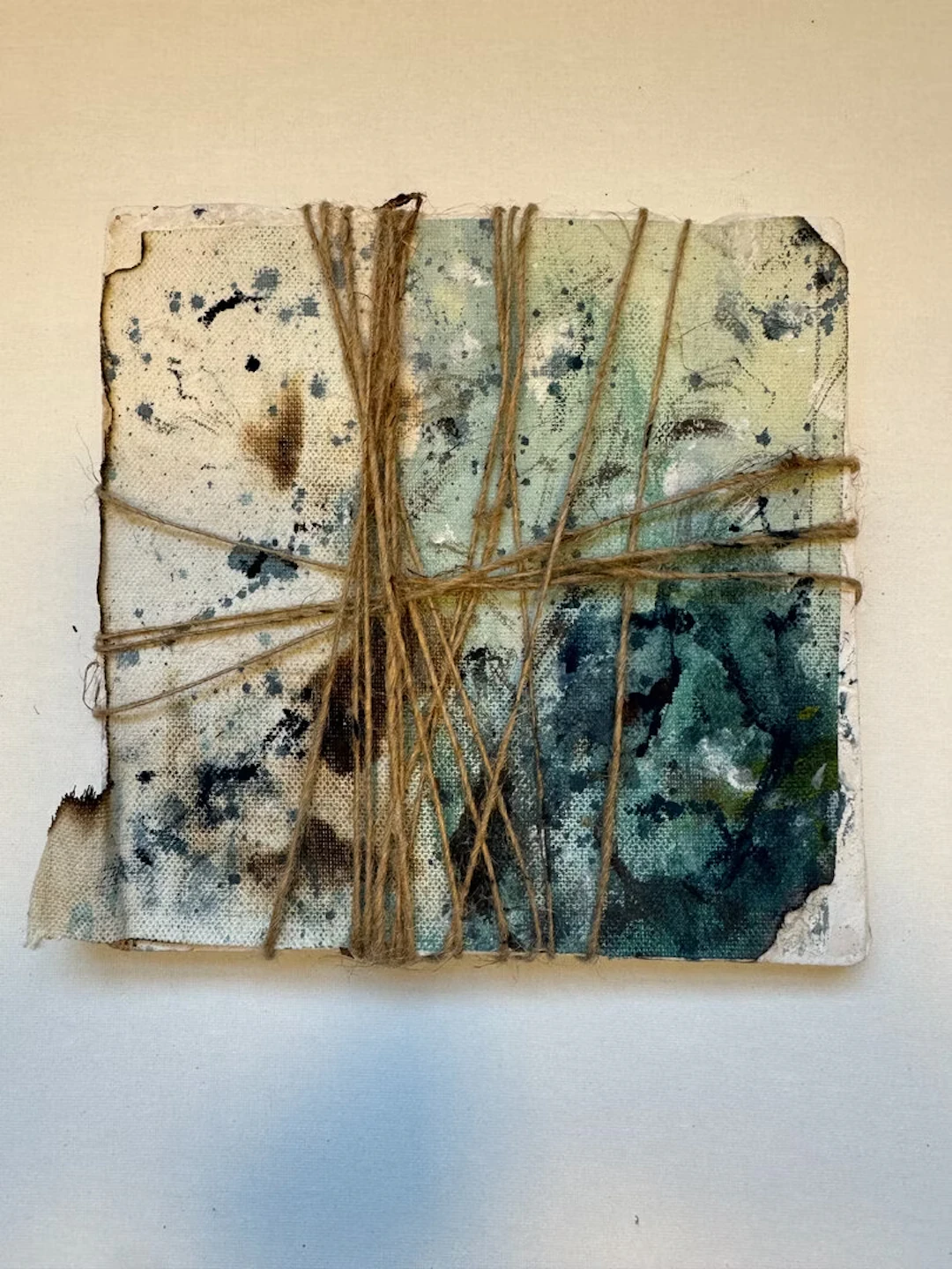 Jaee Tee "Bindings No. 1 (Kuala Lumpur)" - Zweigstelle Berlin