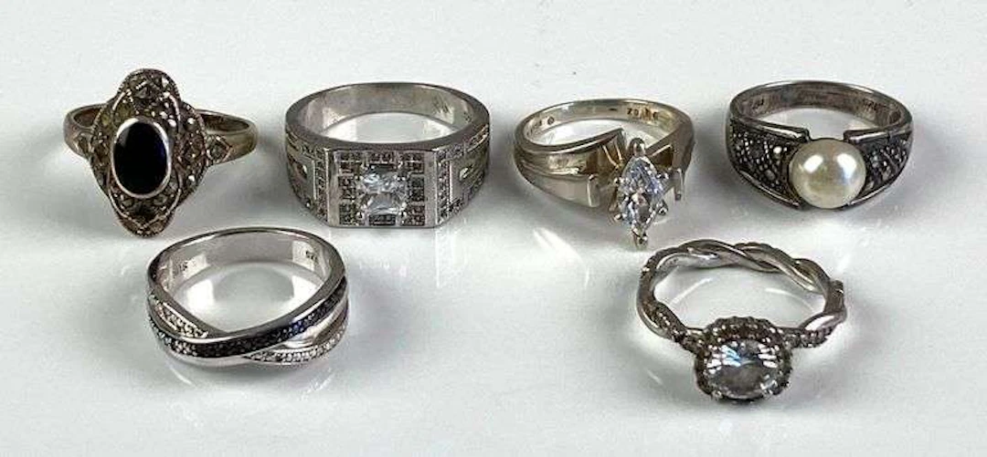 Group of 6 Sterling Silver Rings