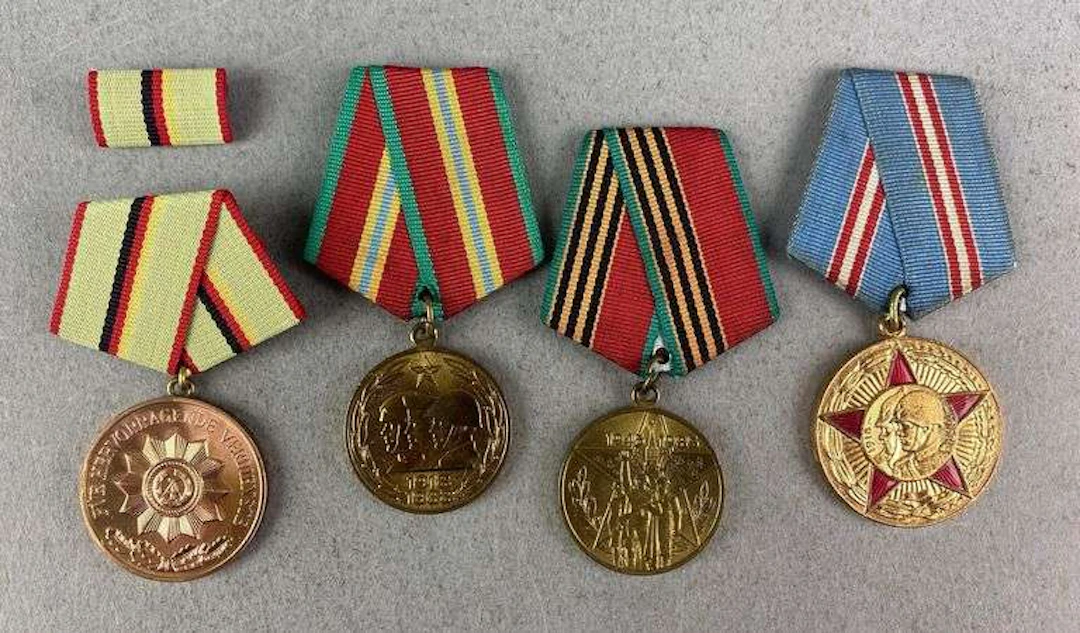 Group of 4 WW2 German / Soviet Union Medals
