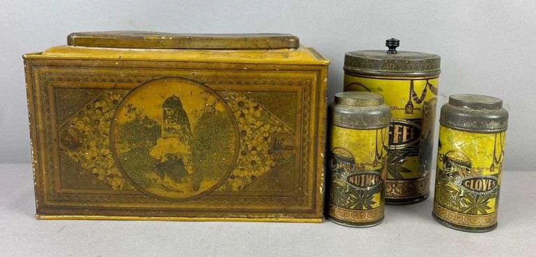 Group of 4 Antique 1910’s Lithograph Kitchen Advertising Spice Containers