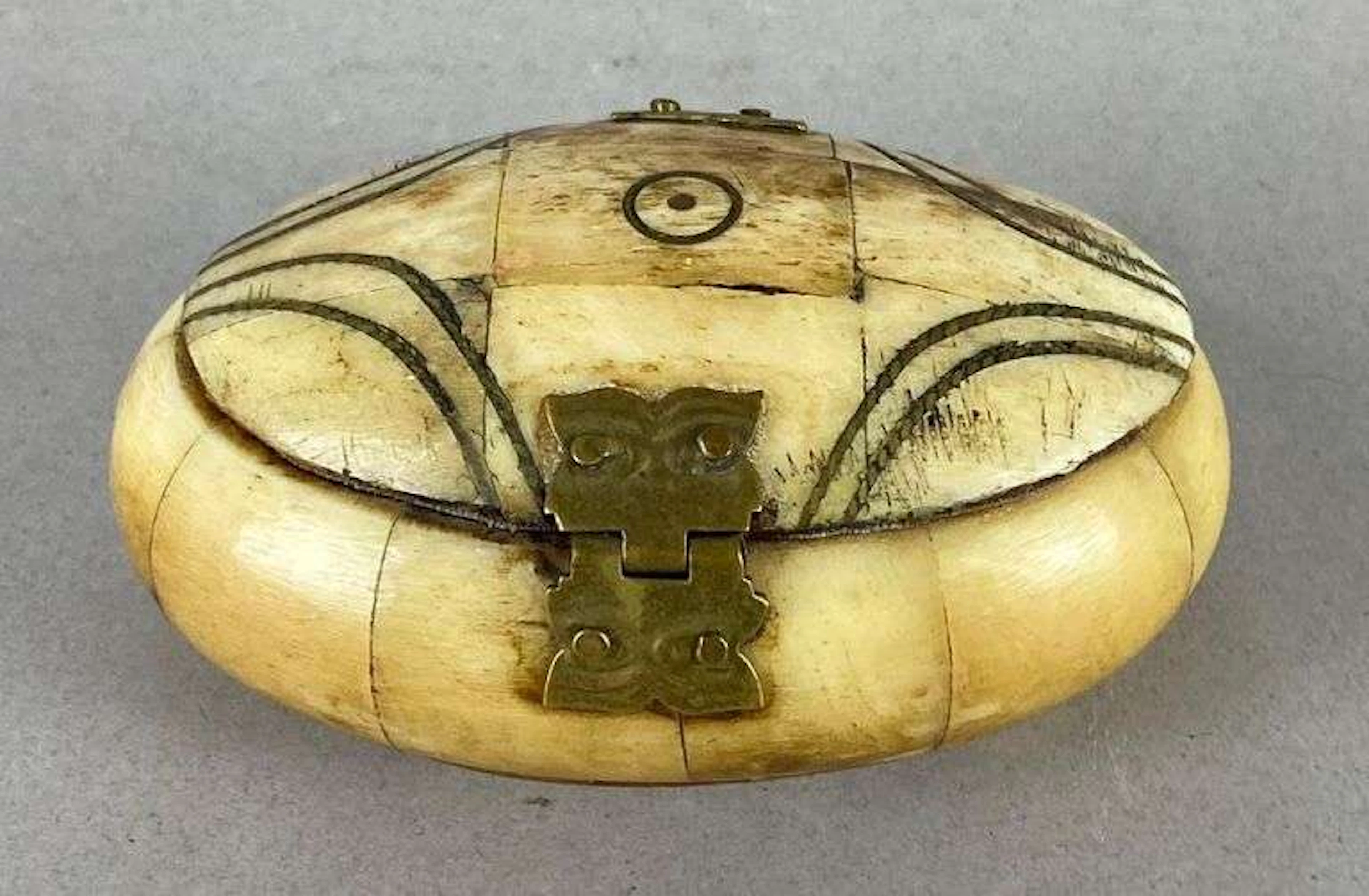Vintage 1960’s India Brass Inlayed Camel Bone Oval Trinket Box