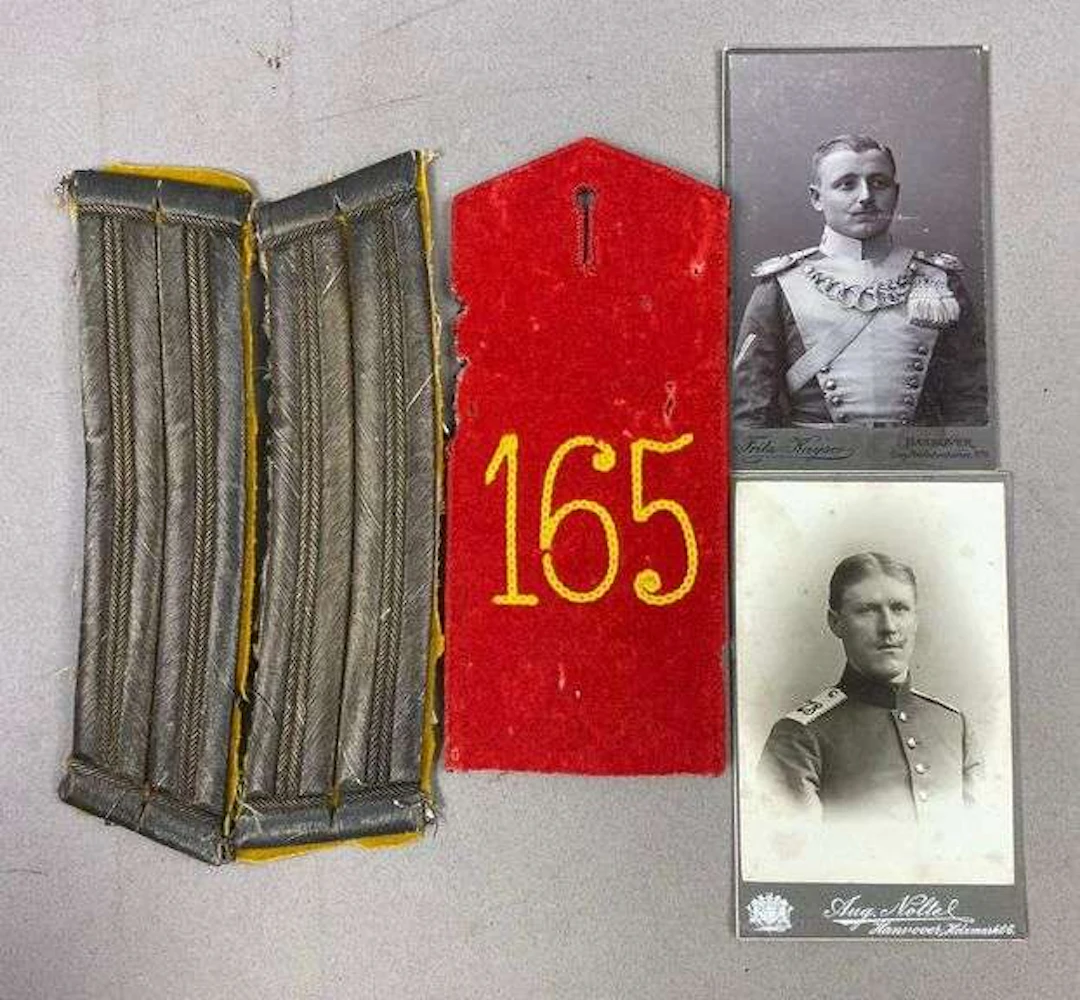 Group of WW1 German Insignia and Photos
