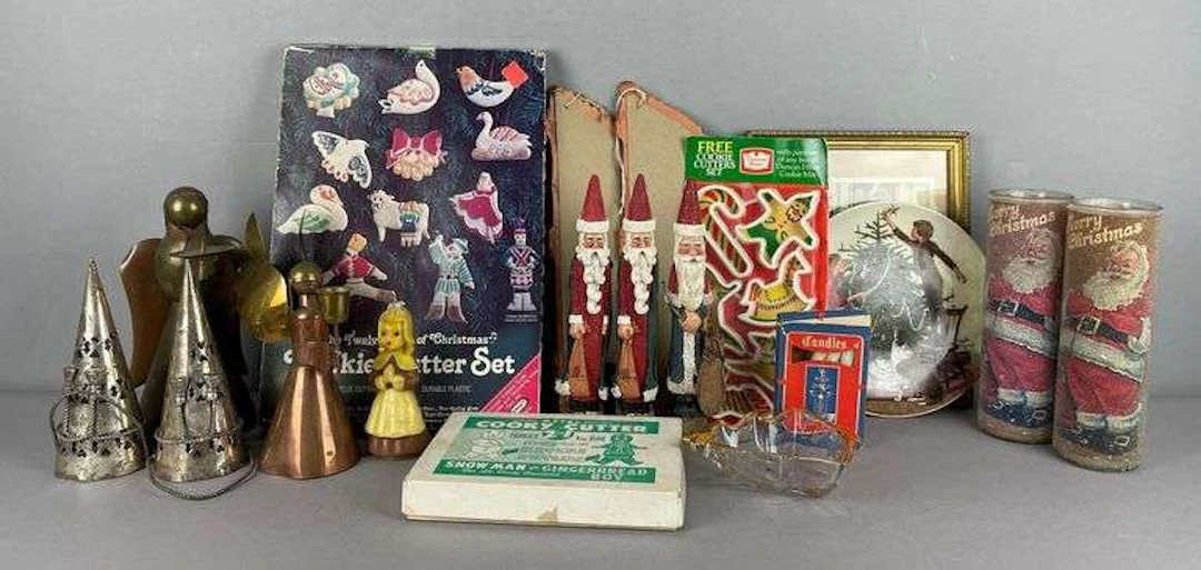 Group of Vintage Christmas Items