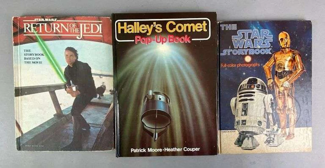 Group of 3 Star Wars and Halleys Comet Books