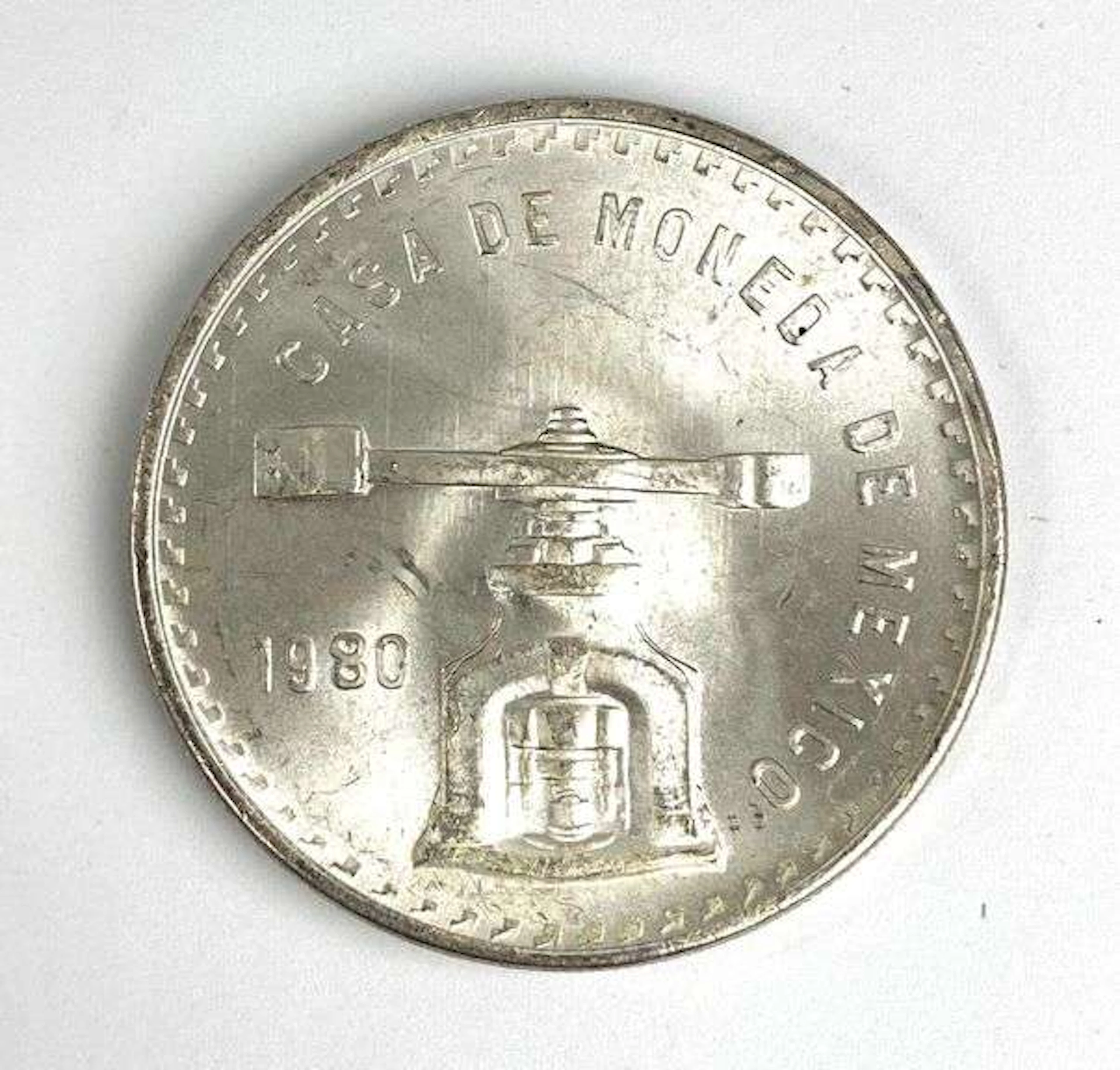 1980 Casa de Moneda de México 1 Onza 33.62 Grams .925 Sterling Silver