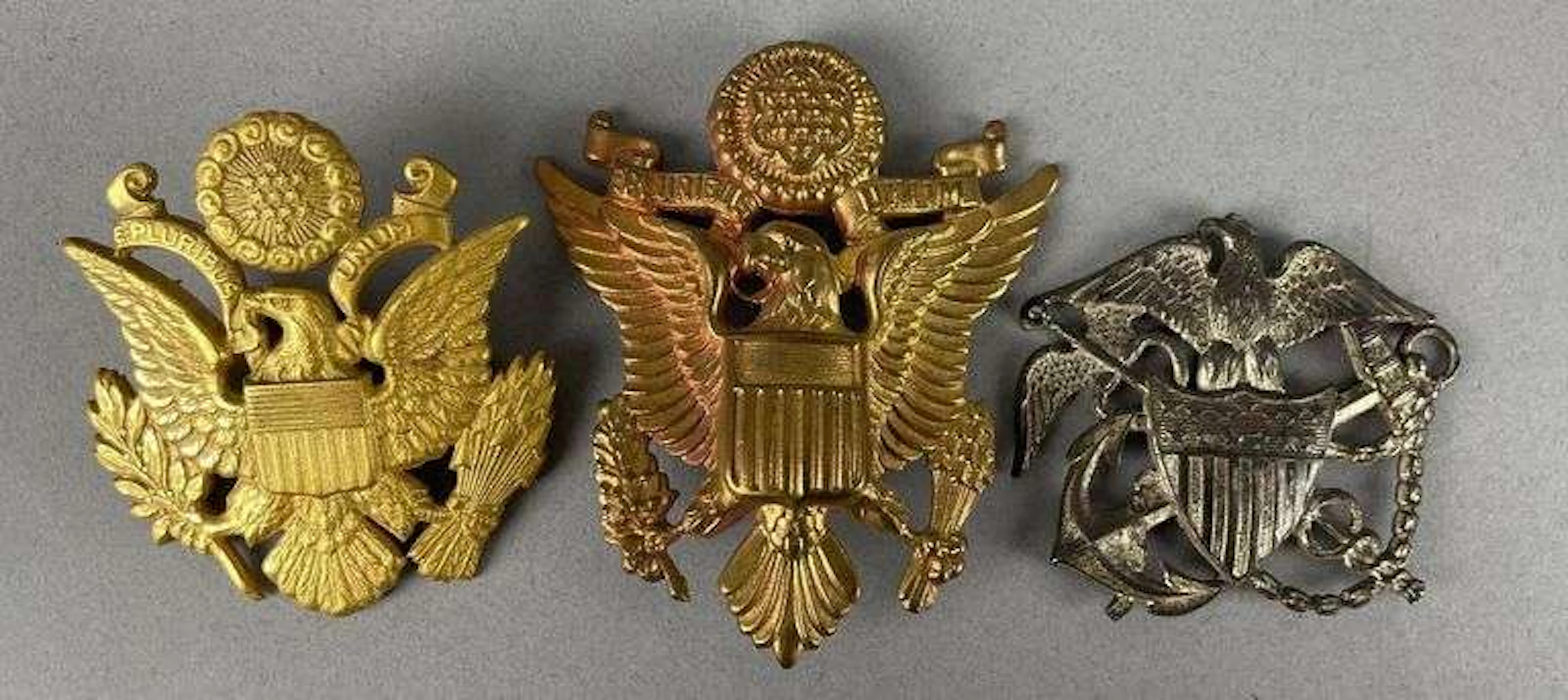 Group of 3 WW2 U.S. Military Cap Badges