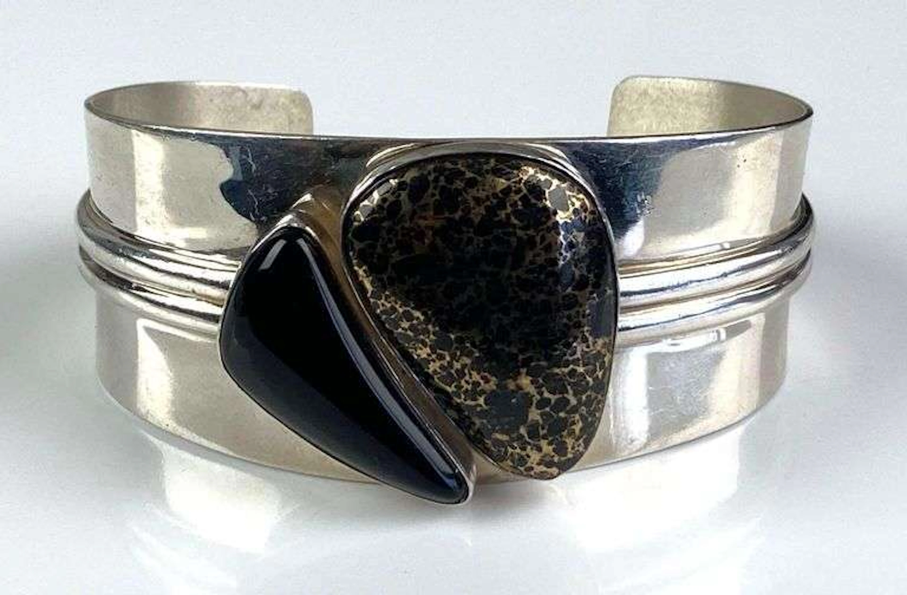 DTR Signed Sterling Onyx Cuff Bracelet