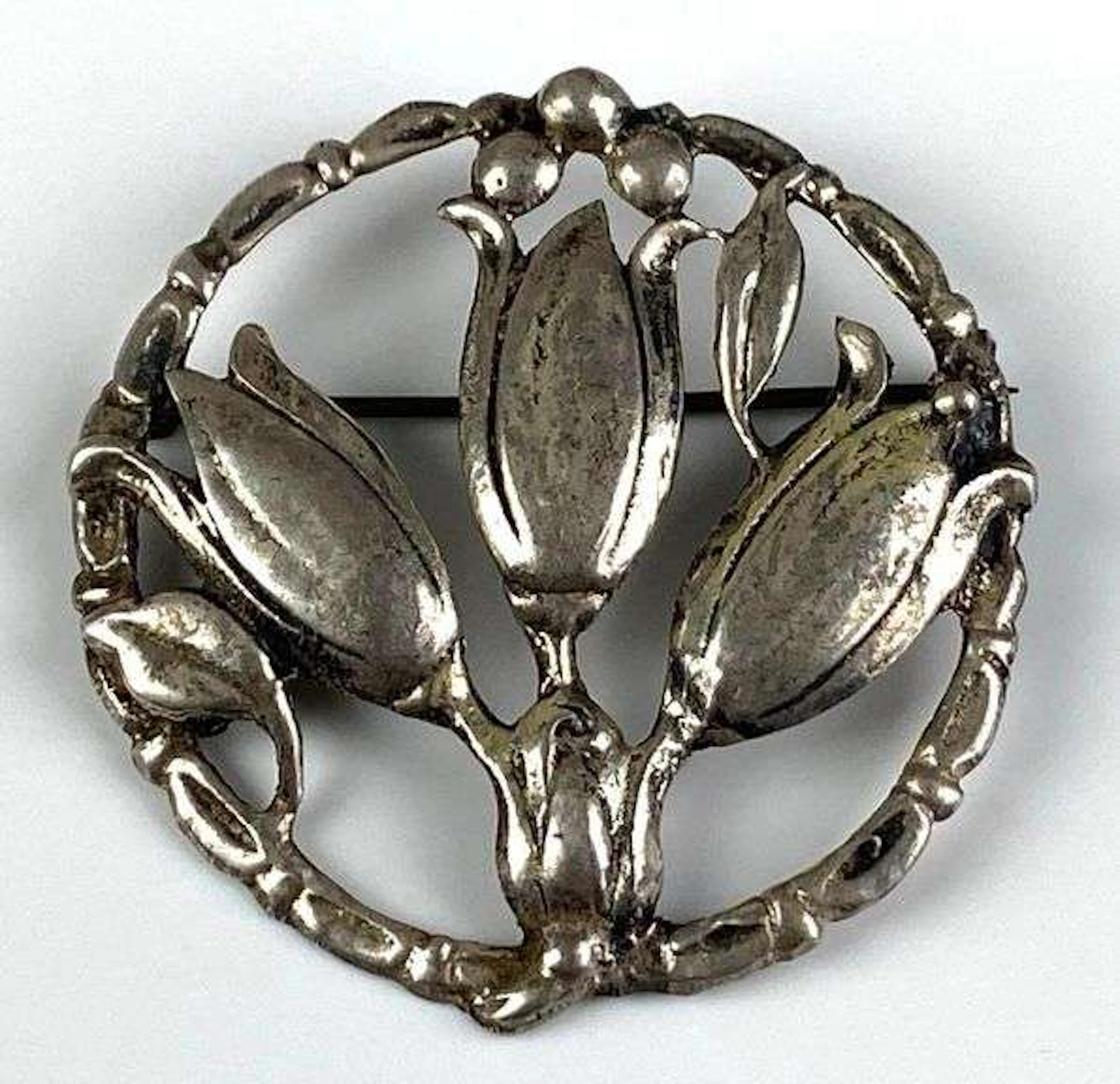 W Signed Sterling Silver 3 Tulips Brooch