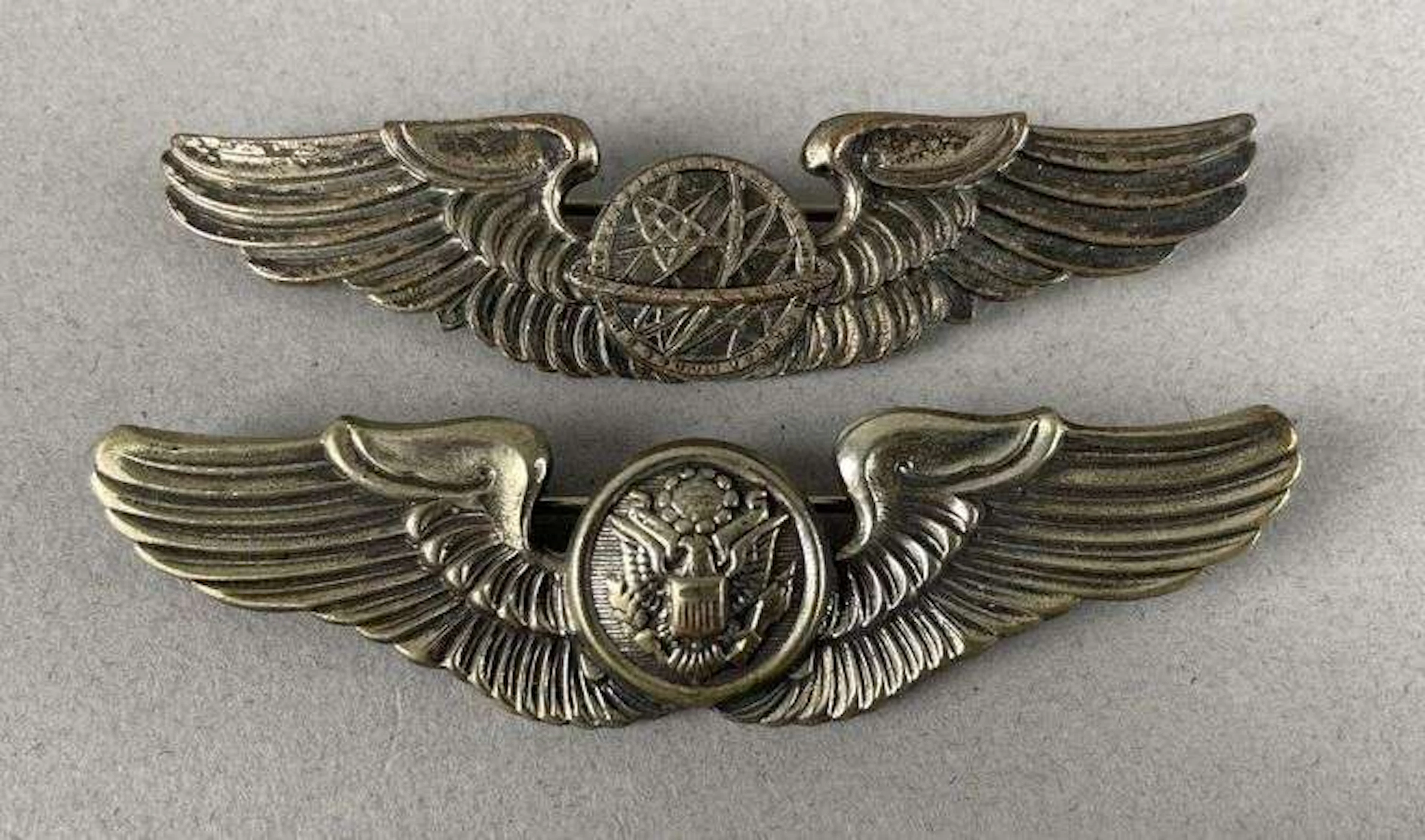 Group of 2 WW2 U.S. Pilot Wings