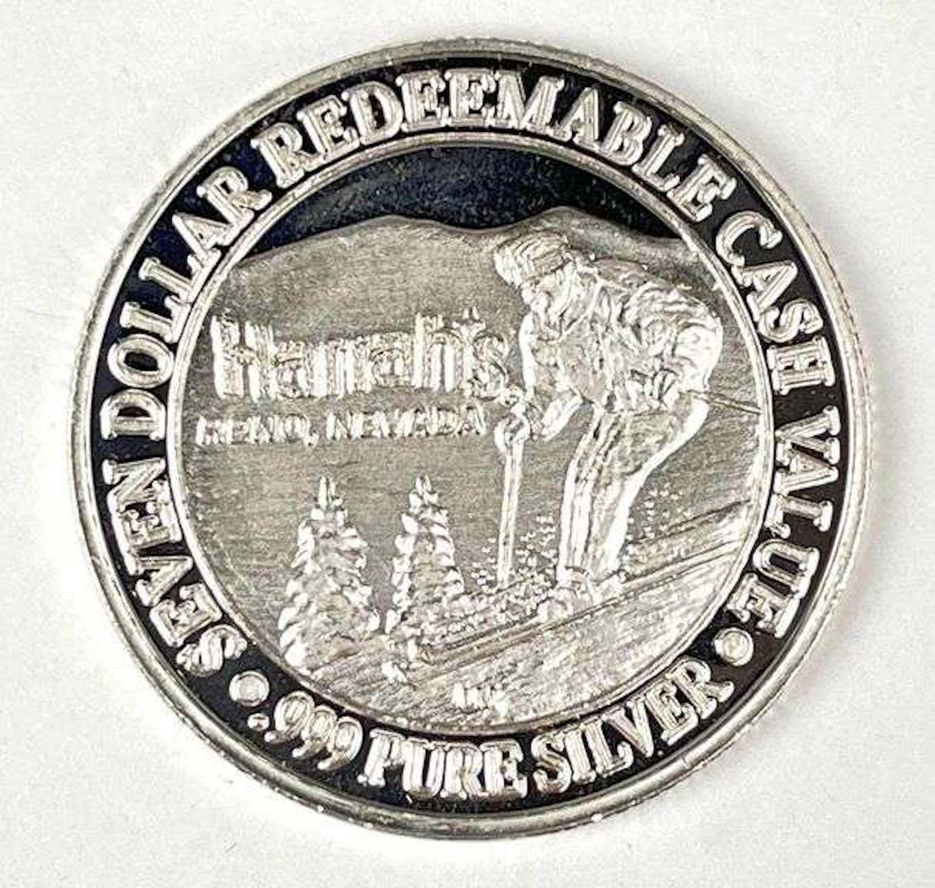 Harrahs Reno, Nevada $7 .65 oz .999 Fine Silver Gaming Token