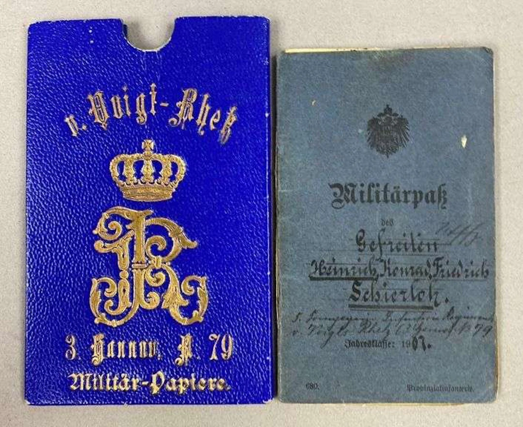 Pre WW1 1912 Hannover RGT 79 Soldbuch and Case
