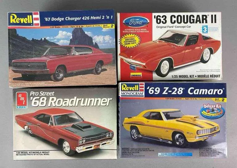 Group of 4 1960s Muscle Car Plastic Model Kits | Barnebys