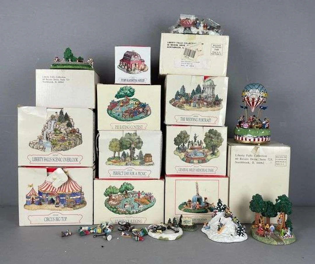 Group of Liberty Falls Americana Collection Miniature Buildings