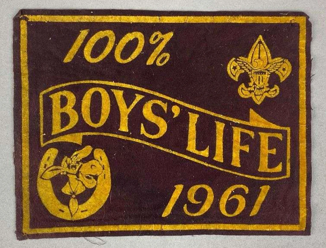 1961 Boy Scouts 100% Boys Life Felt Banner