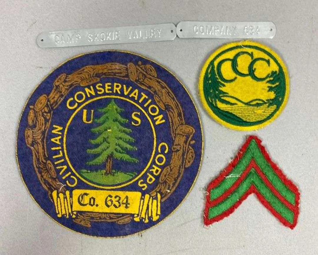 Group of 5 Illinois Civilian Conservation Corps Patches and More