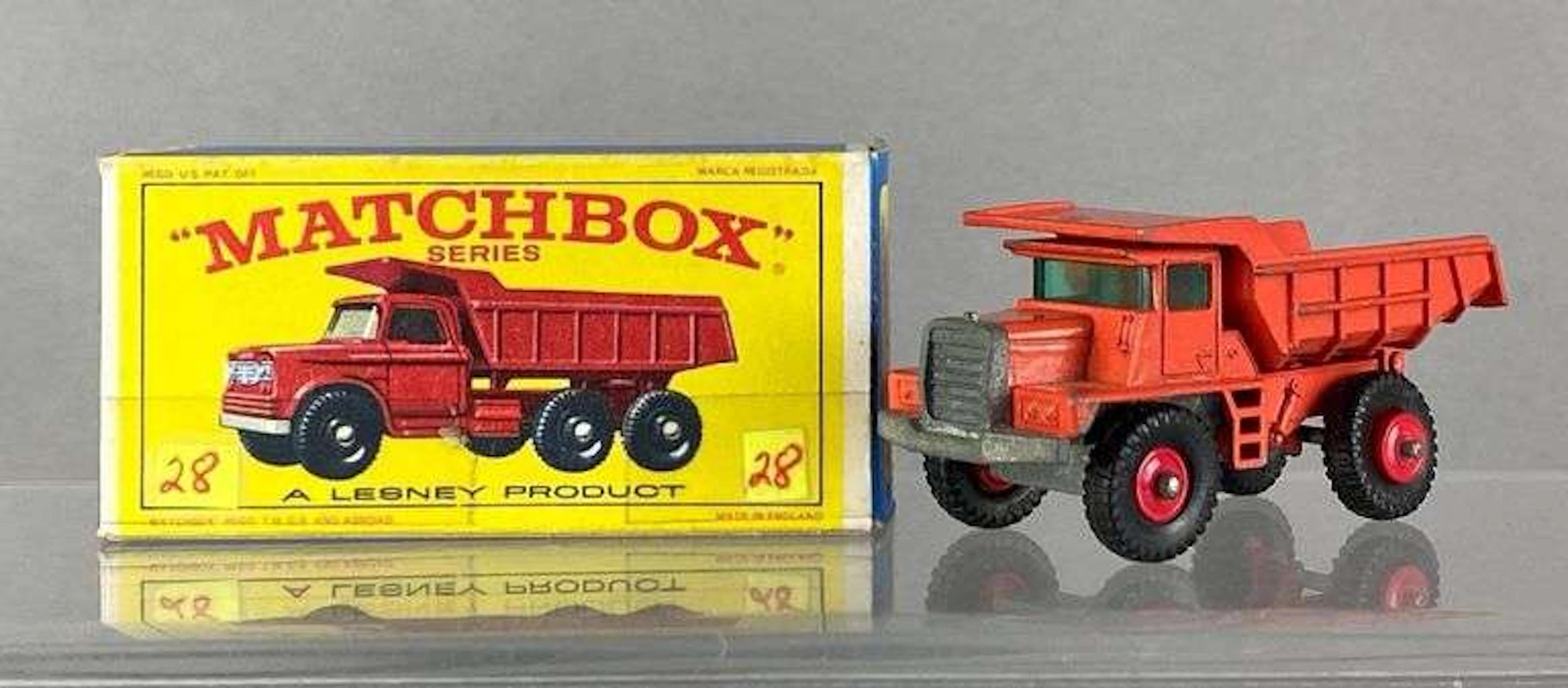 Matchbox No. 28 Mack Dumper Truck