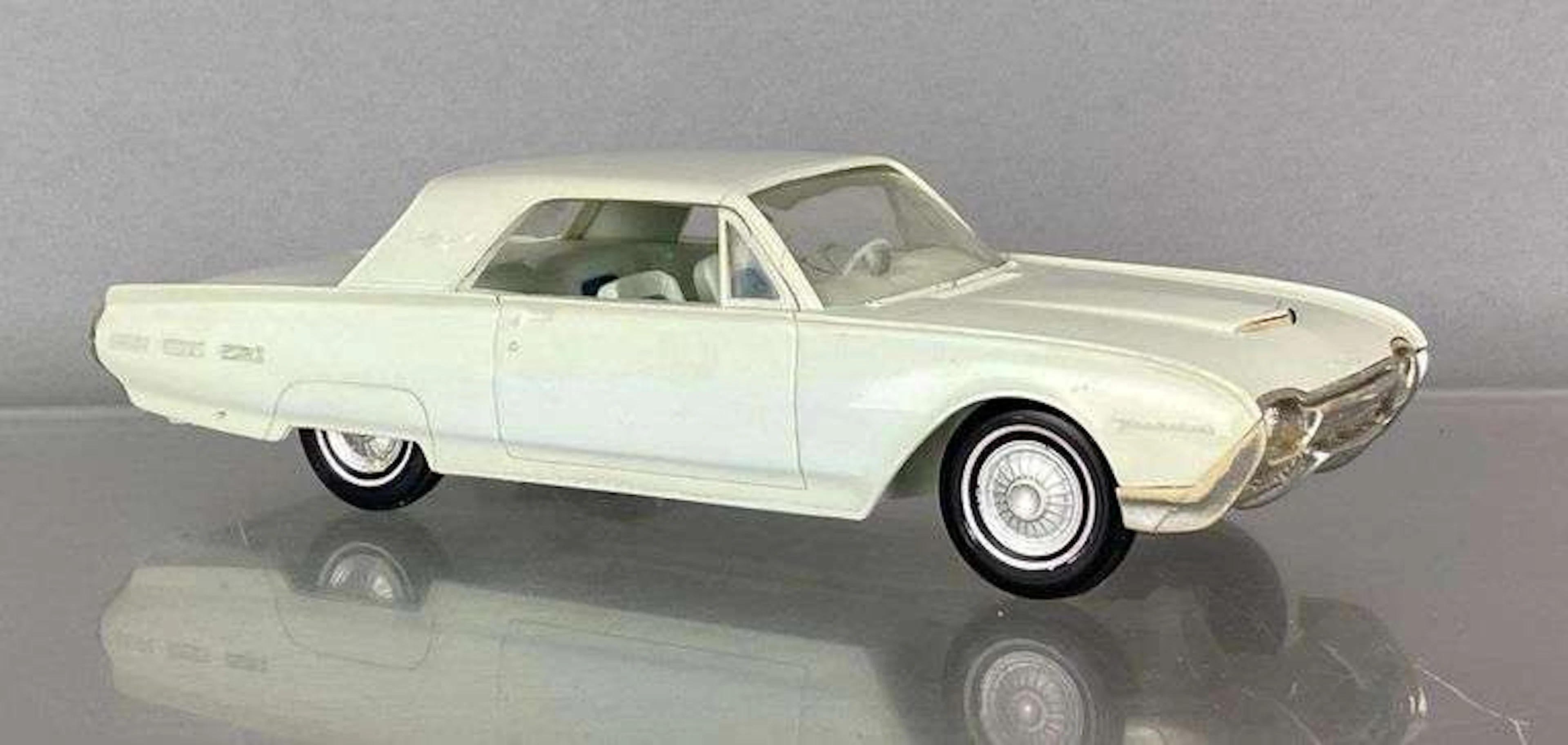 1962 Ford Thunderbird Diamond Blue Dealership Promo Car