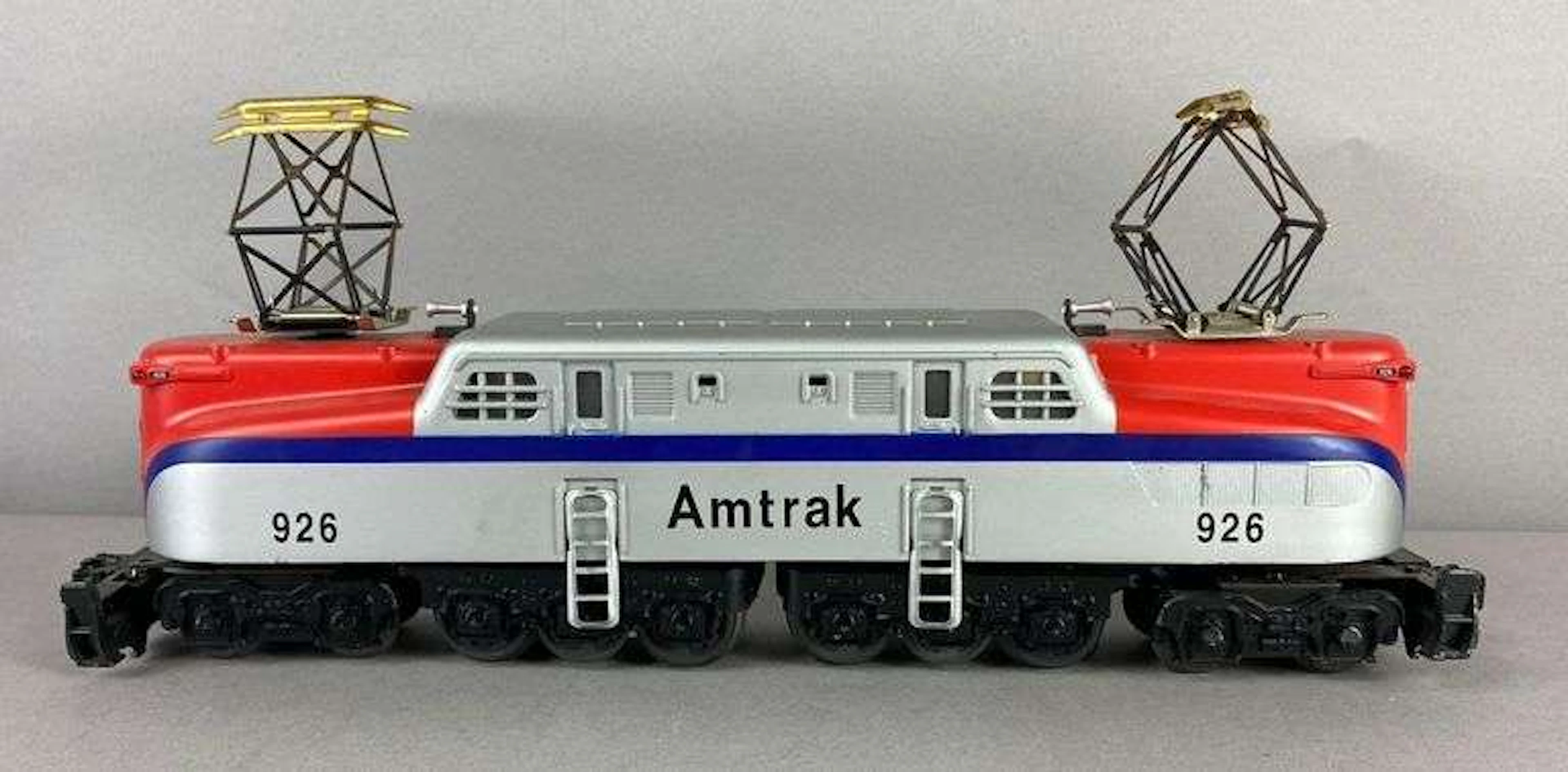 Lionel Trains O Gauge Amtrak Conventional GG-1 Electric Locomotive