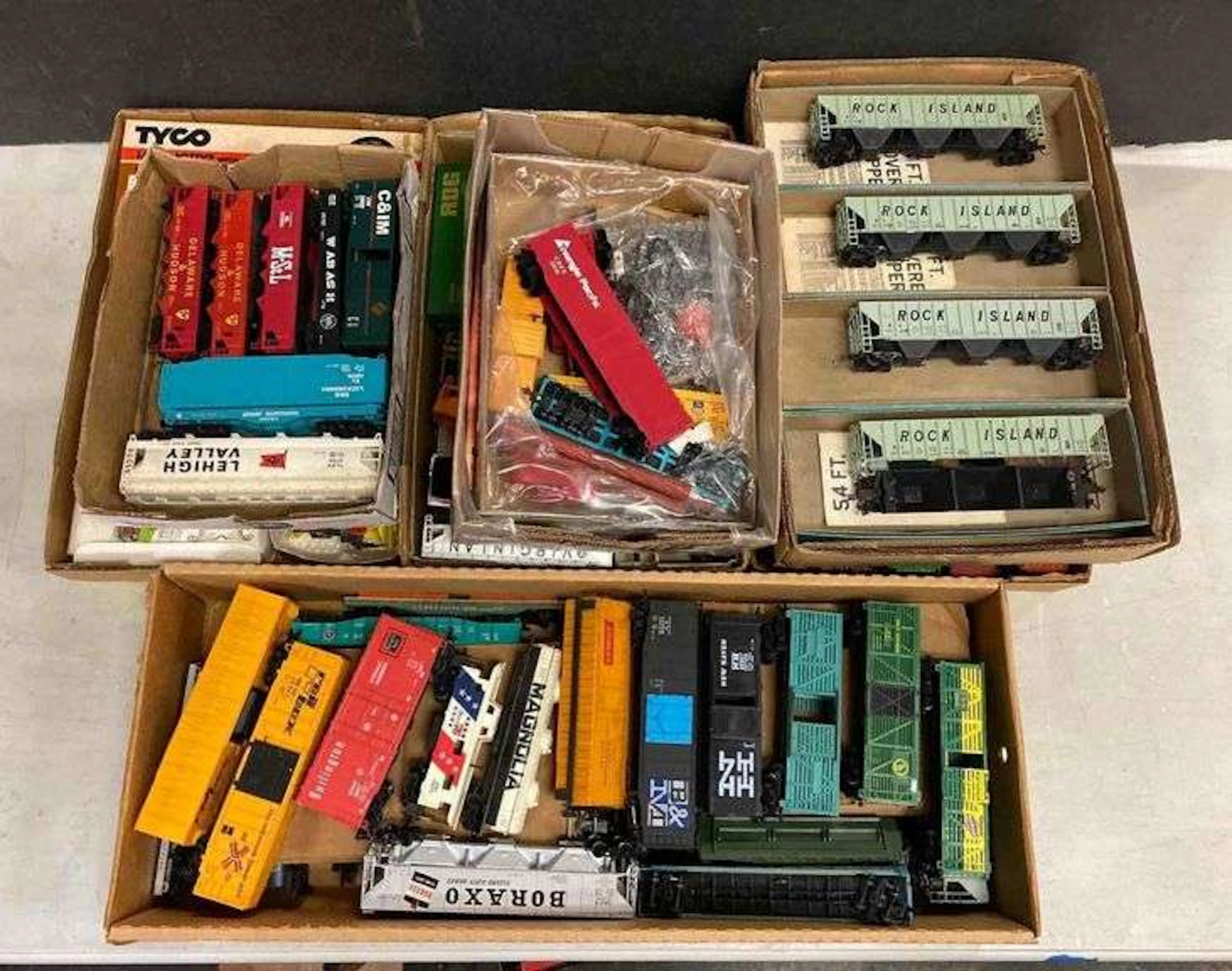Group of 50+ HO Scale Train Cars and More