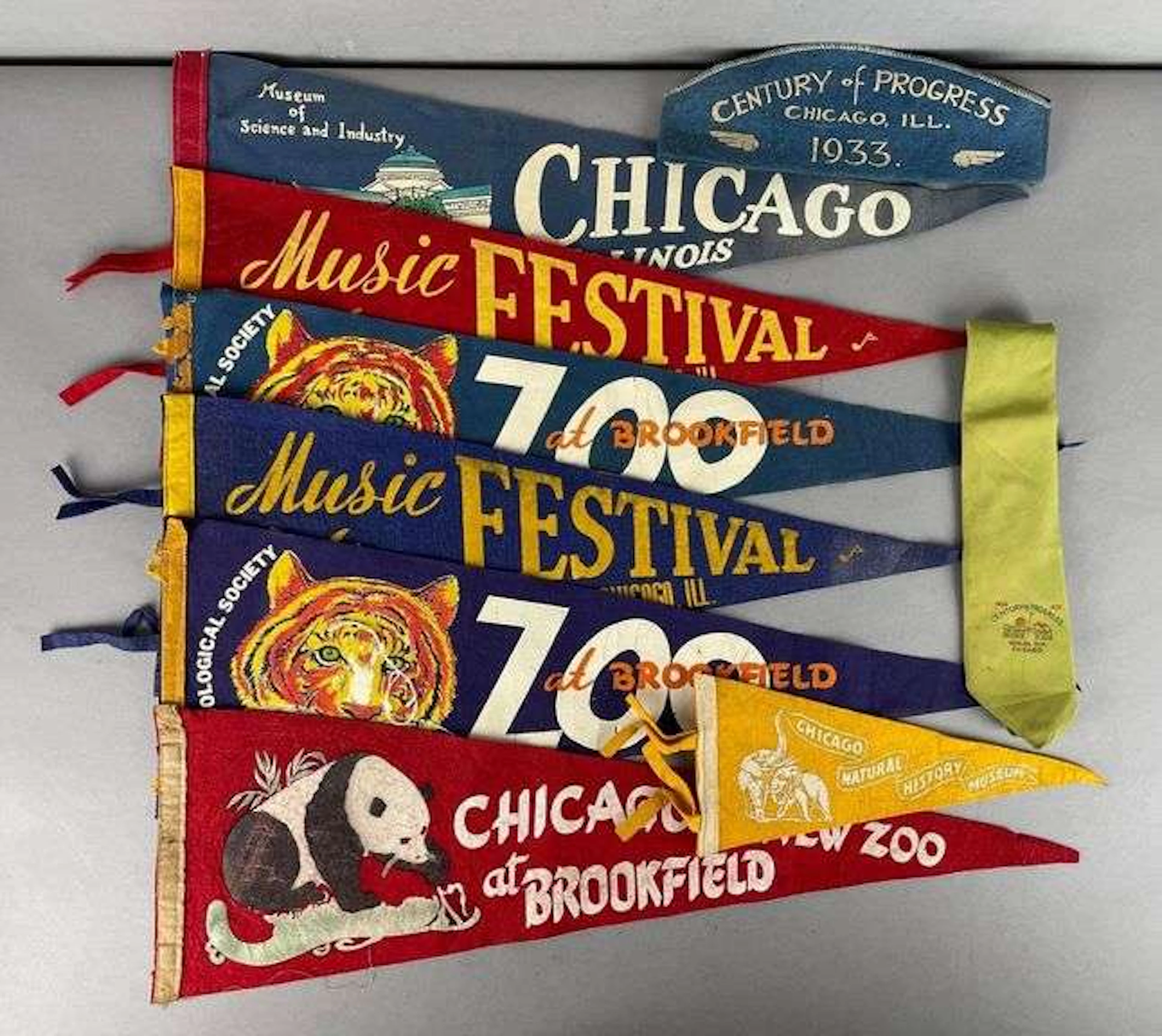 Group of Vintage Felt Chicago Souvenir Pennants