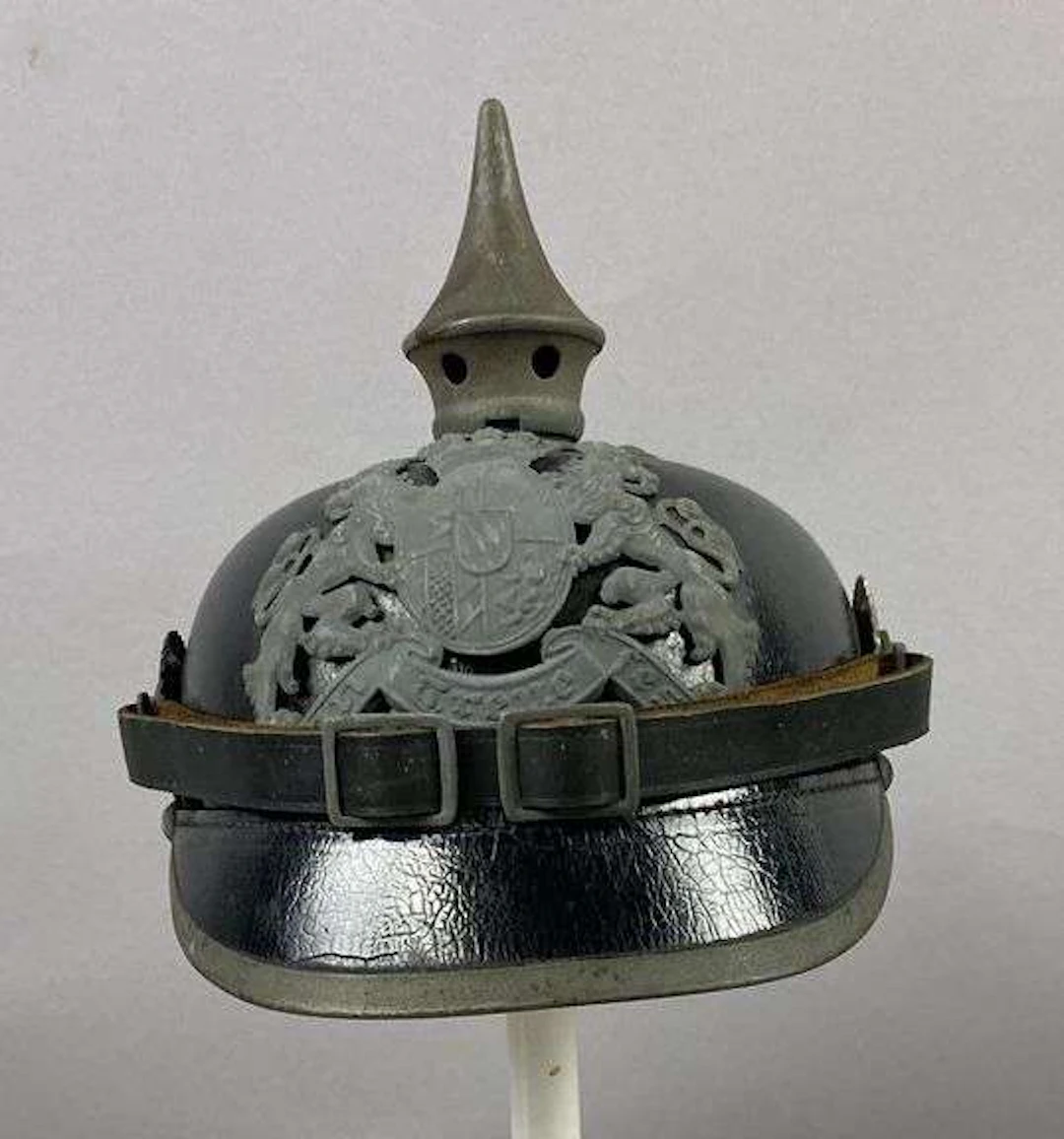 WW1 1917 German Bavarian M1915 Pickelhaube