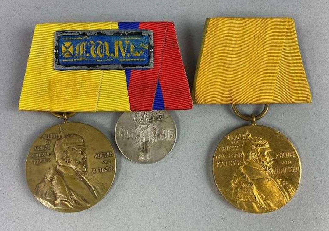Group of 2 Imperial German Medals