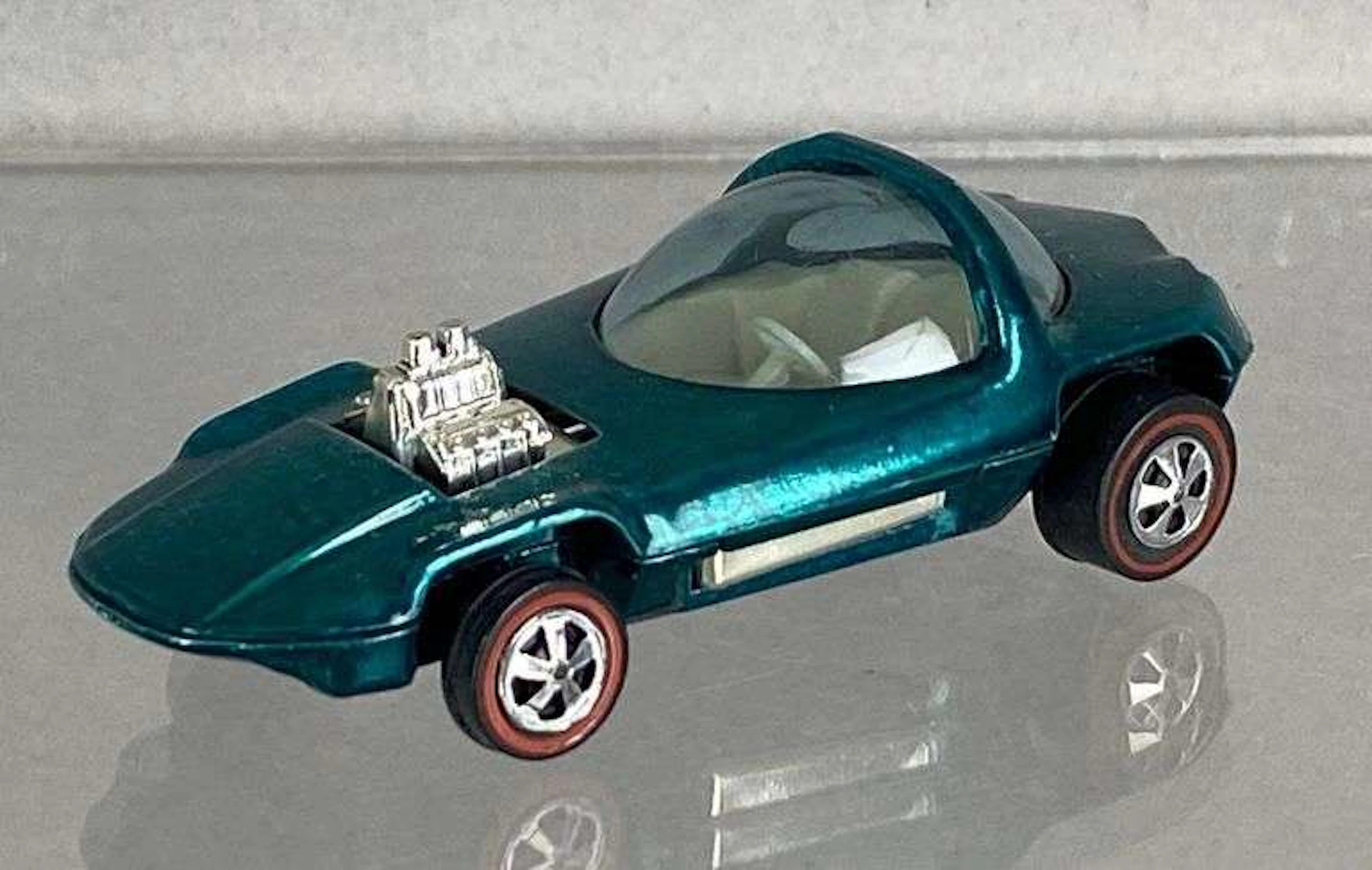 1967 Mattel Hot Wheels Redline Silhouette