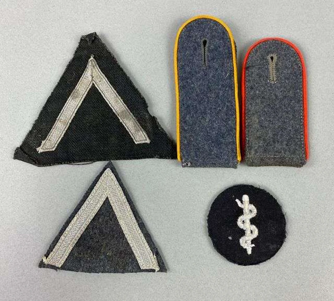 Group of 5 WW2 German Luftwaffe Insignia Patches