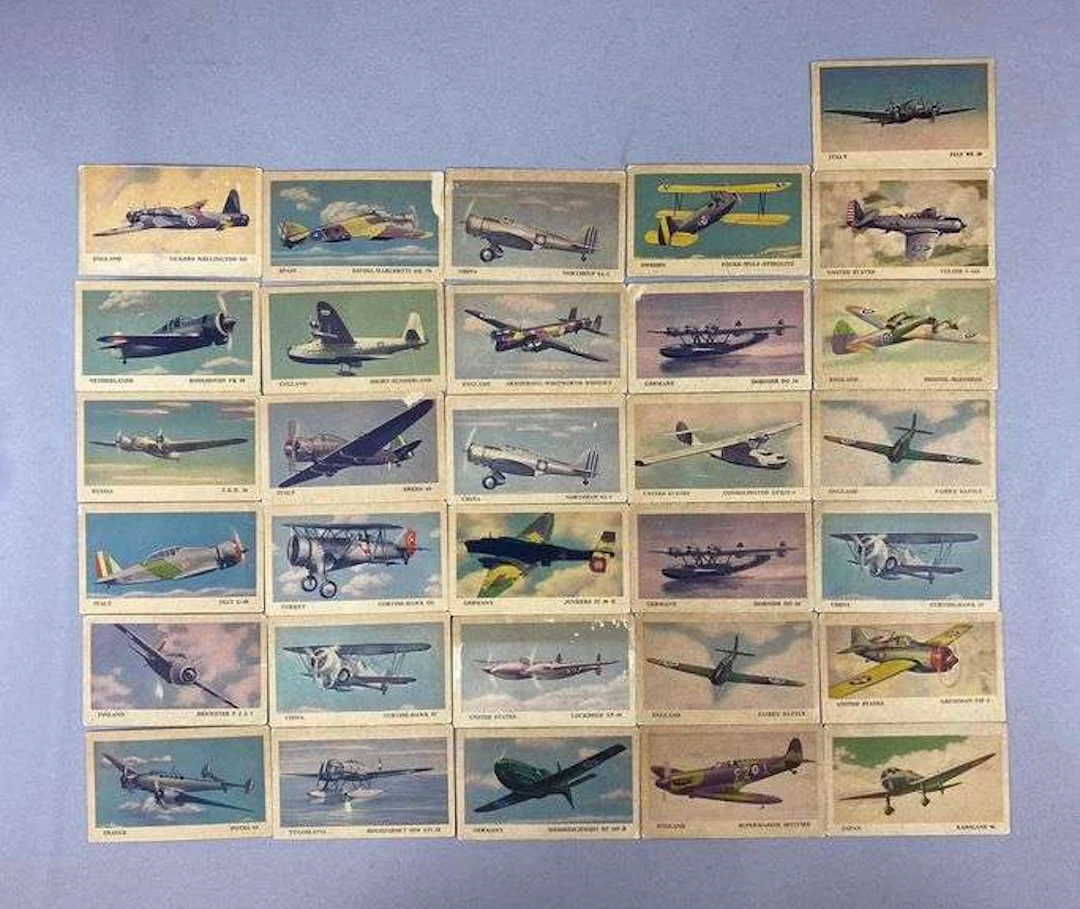 WW2 1940’s Wings Cigarette Airplane Trading Cards