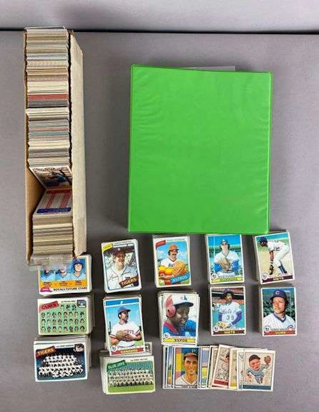 Group of 1970s - 1990s Sports Trading Carss