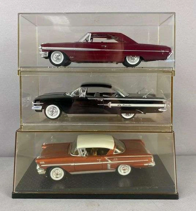 Group of 3 1999 Classic Metal Works Chevy Impala Die-Cast Vehicles
