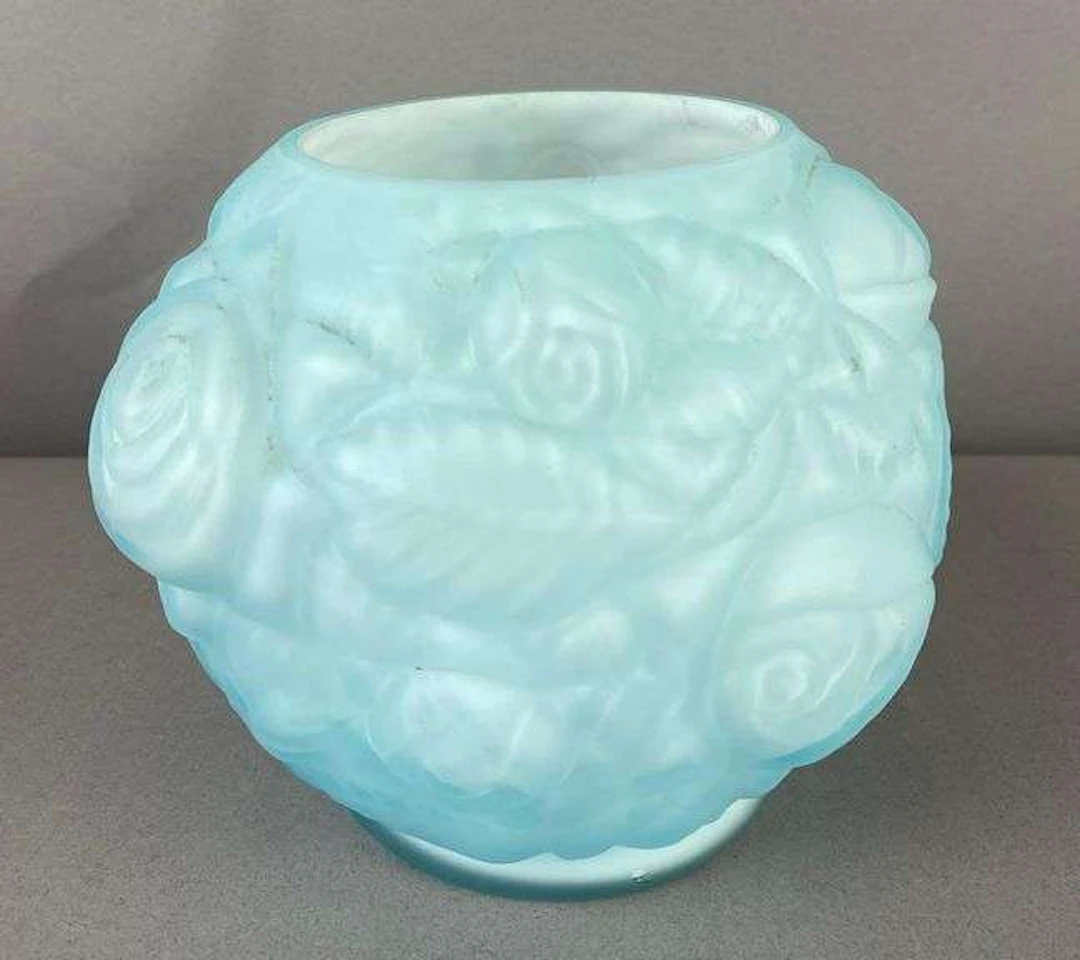 Vintage Fenton Art Glass Blue Satin Rose Bowl
