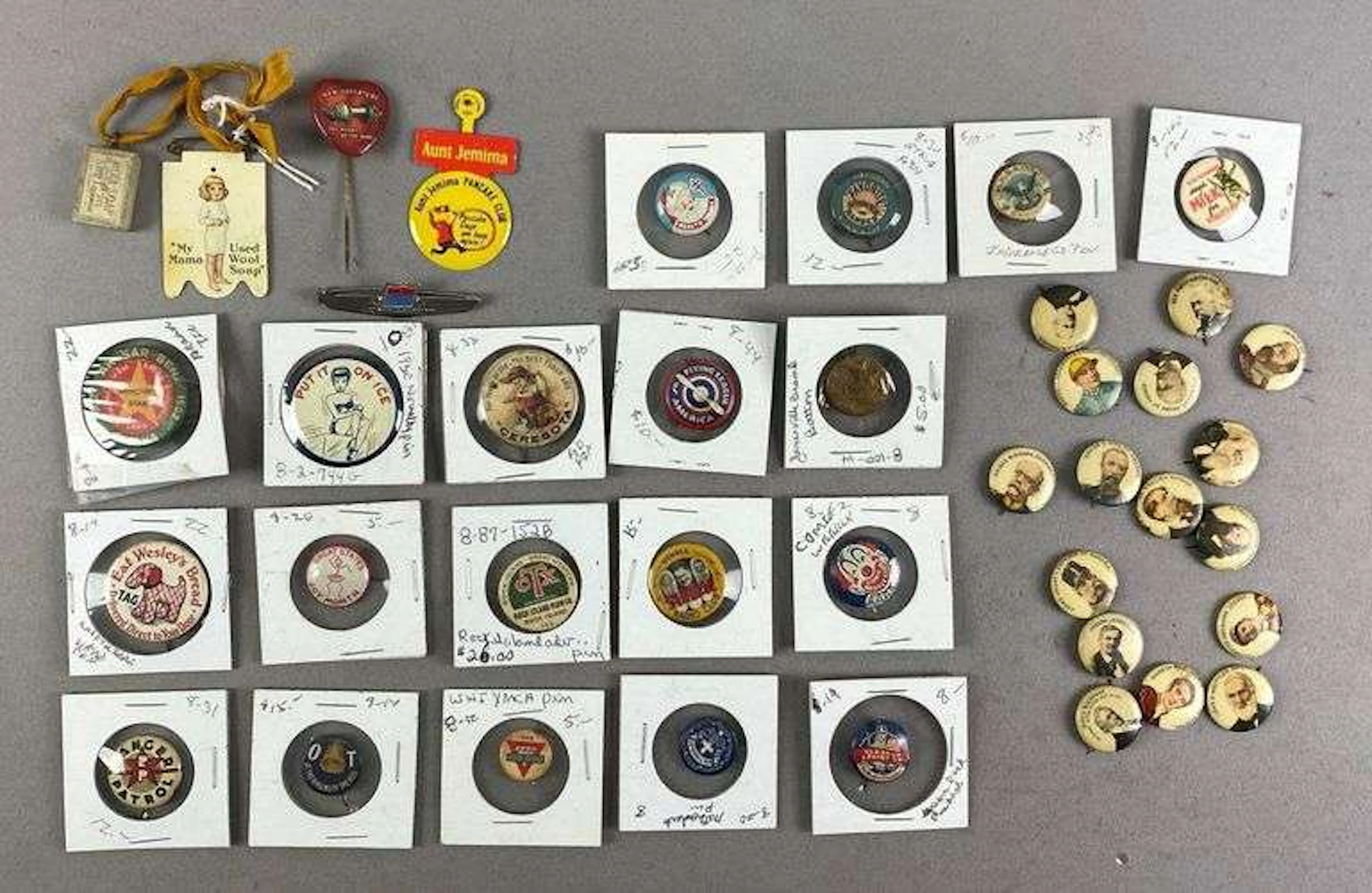 Group of Vintage Advertising and Club Buttons/Pins